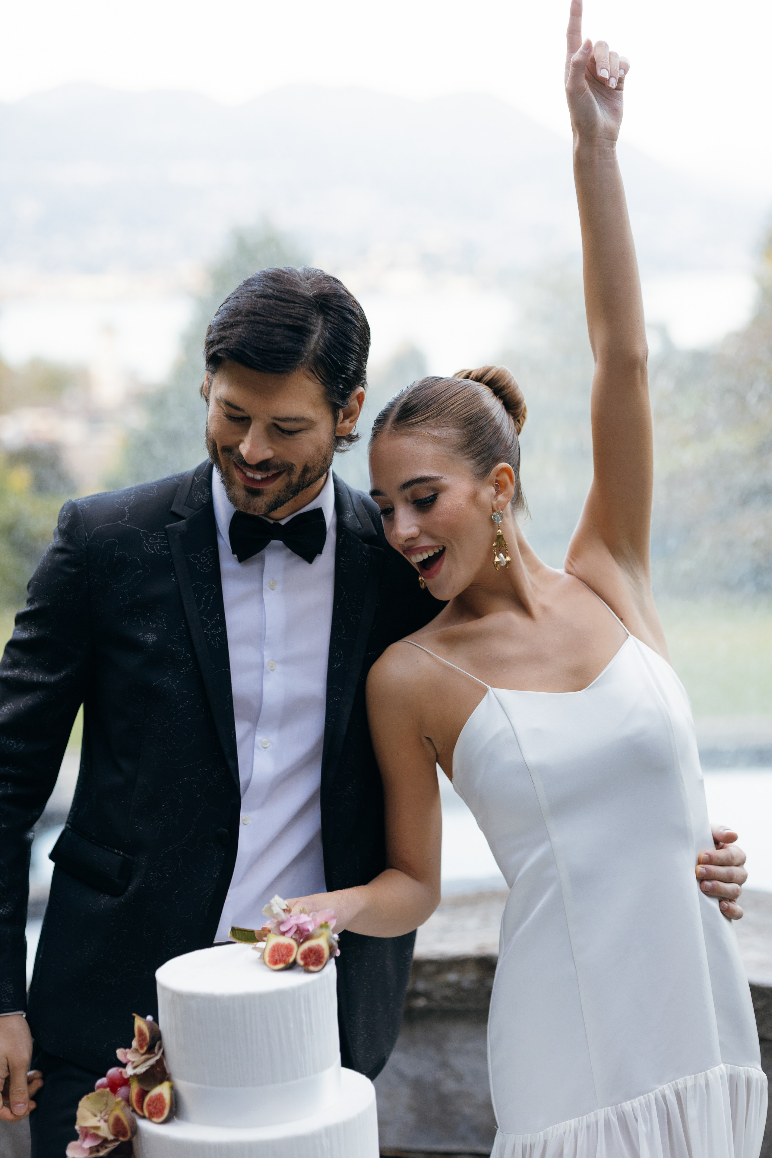 Catherine and Samuel. Sara Luca Wedding Photographer in Italy and Europe