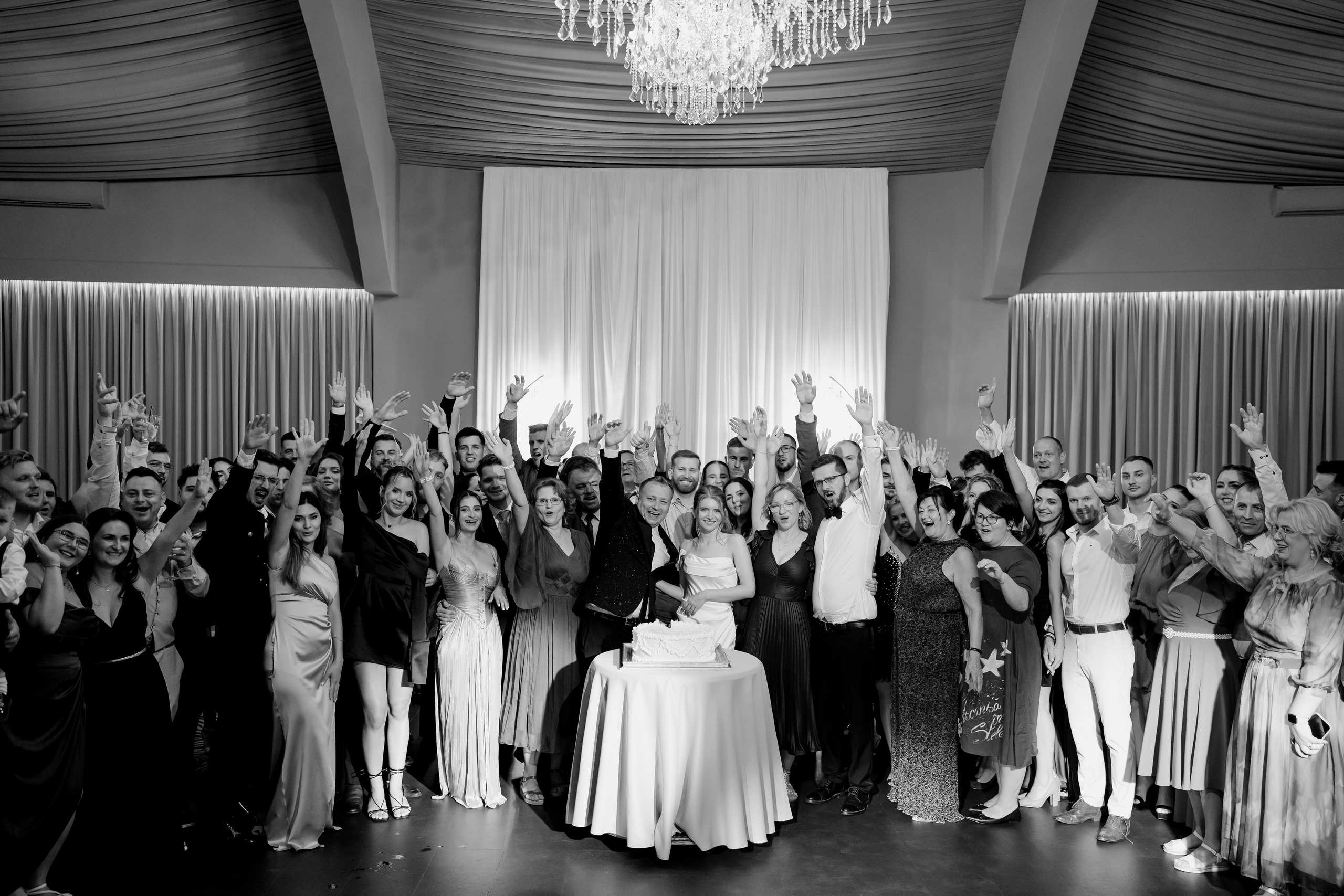 Victor & Iulia. Mark Fazakas — Wedding Photographer