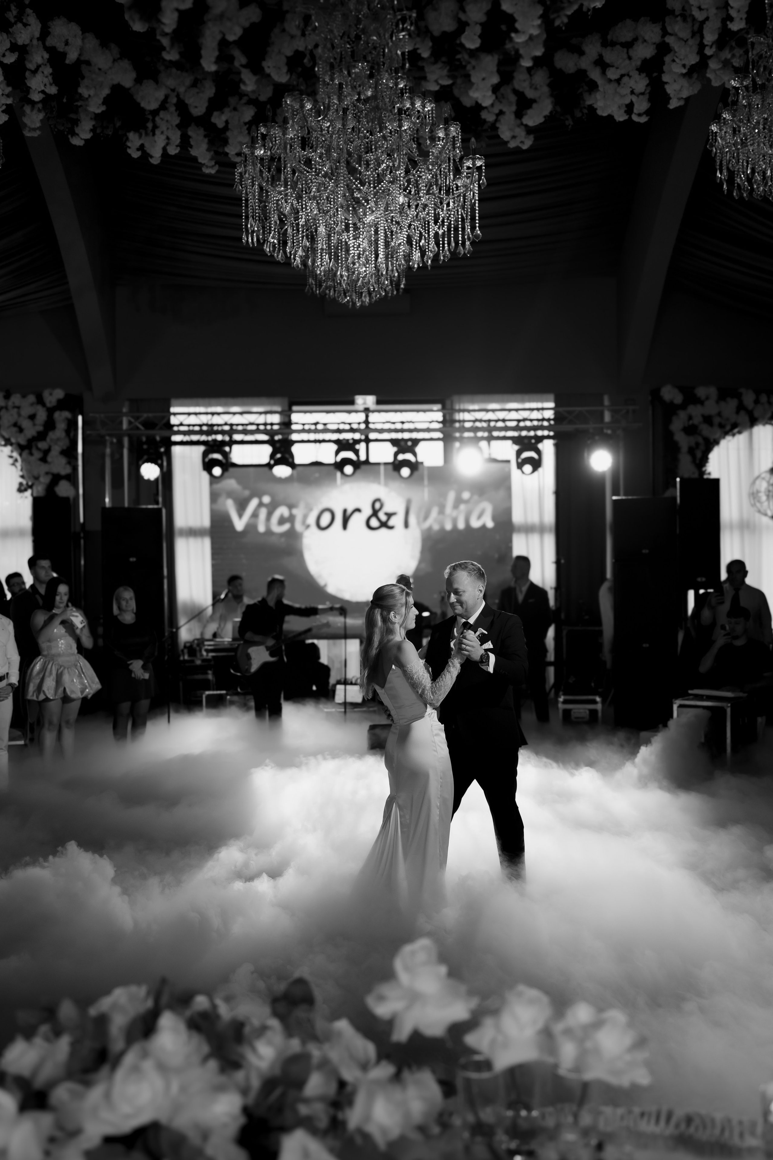Victor & Iulia. Mark Fazakas — Wedding Photographer