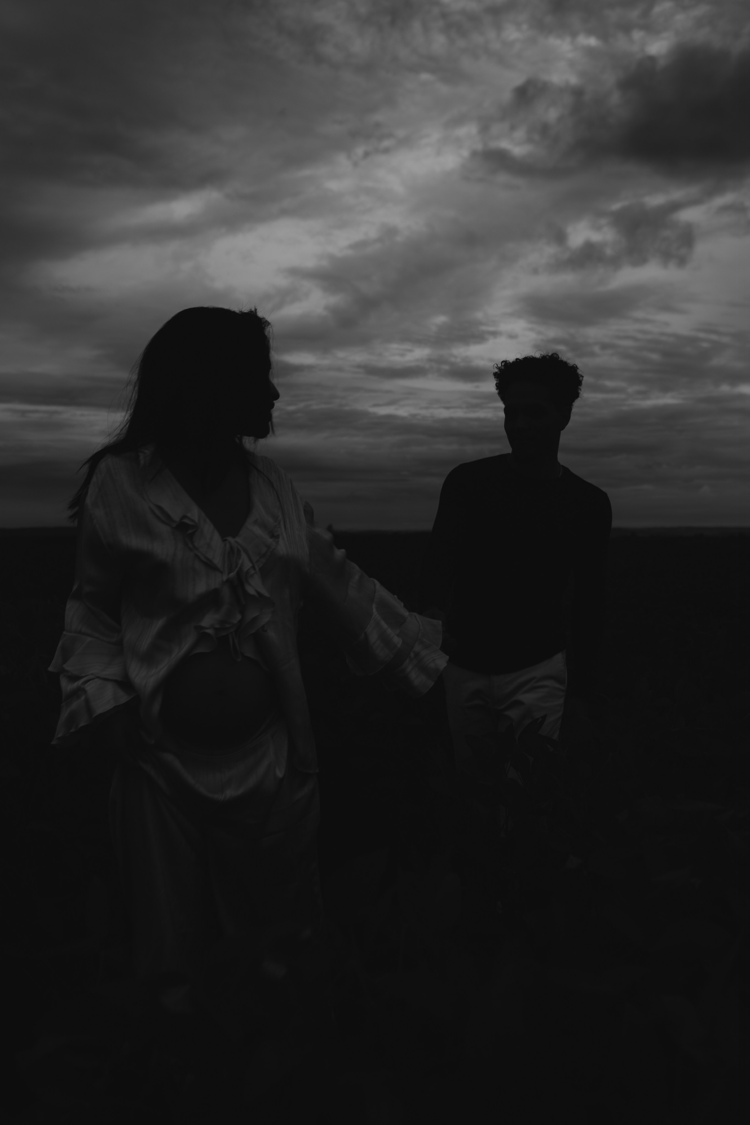 conexão entre casal em ensaio gestante externo em Sorocaba