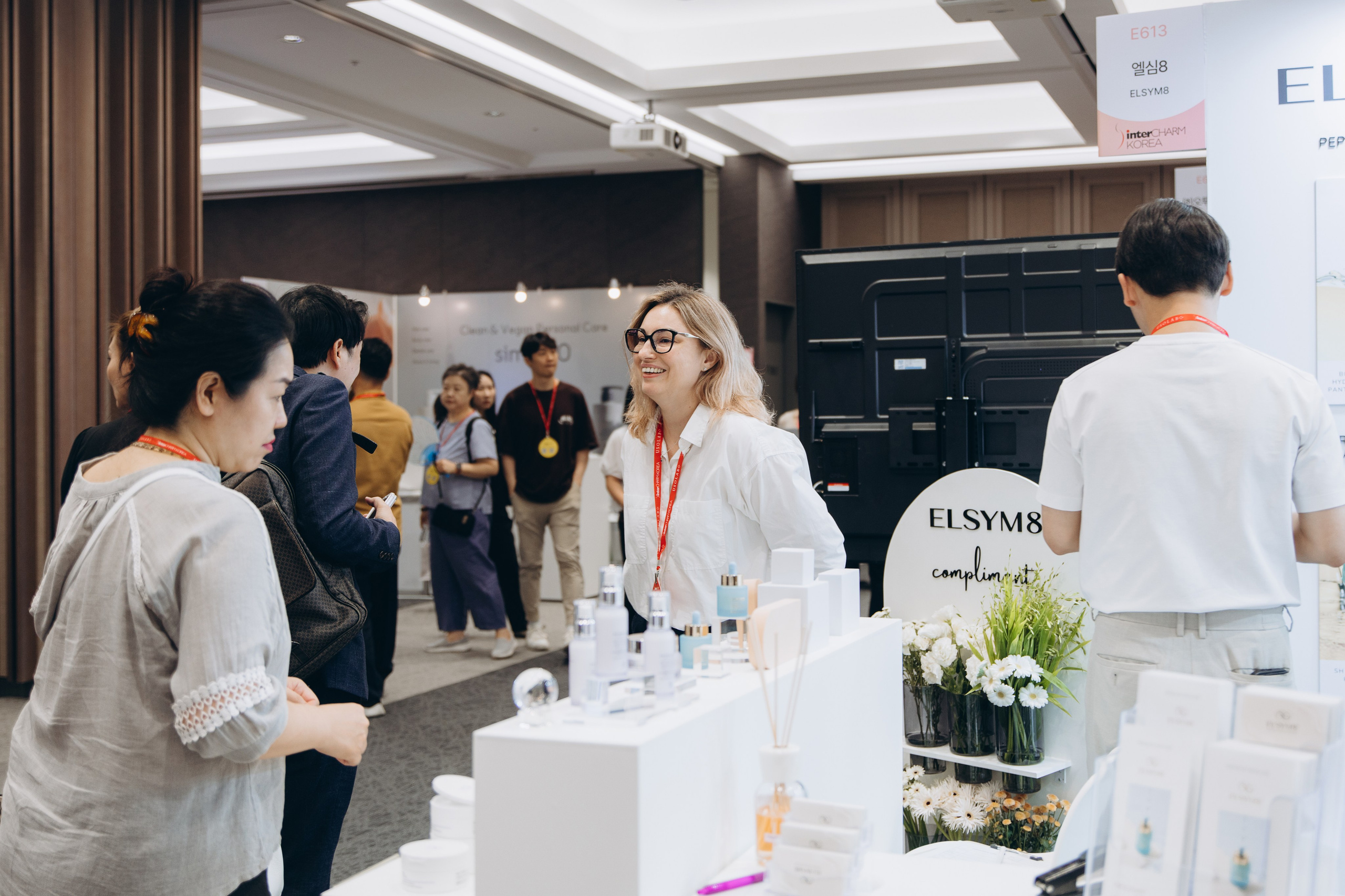 Inter charm Korea 2024 (ELSYM8). Portrait photographer in South Korea Olga Lian