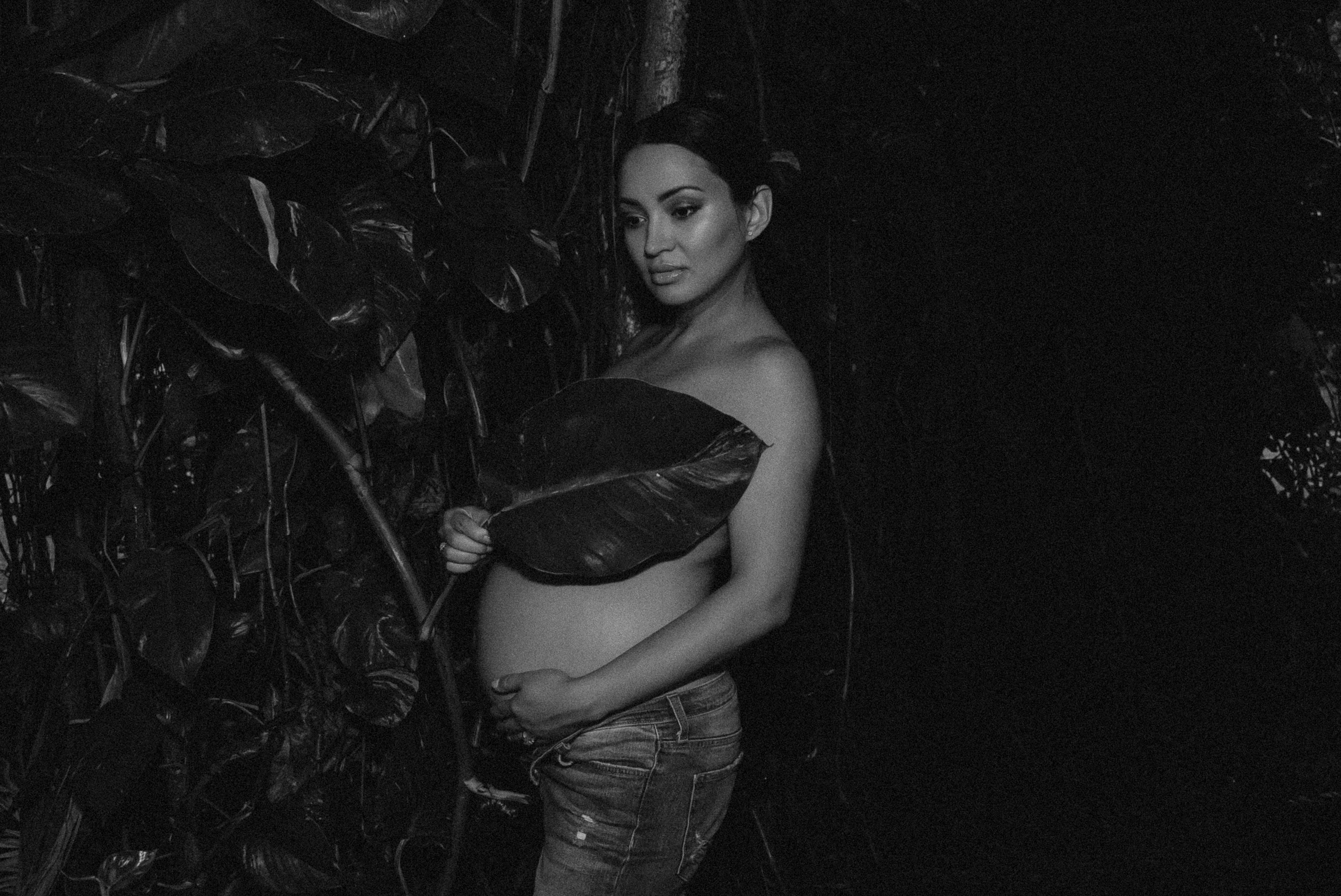 T | inner space. Portrait and Lifestyle Photographer in Miami | Anna Isaak