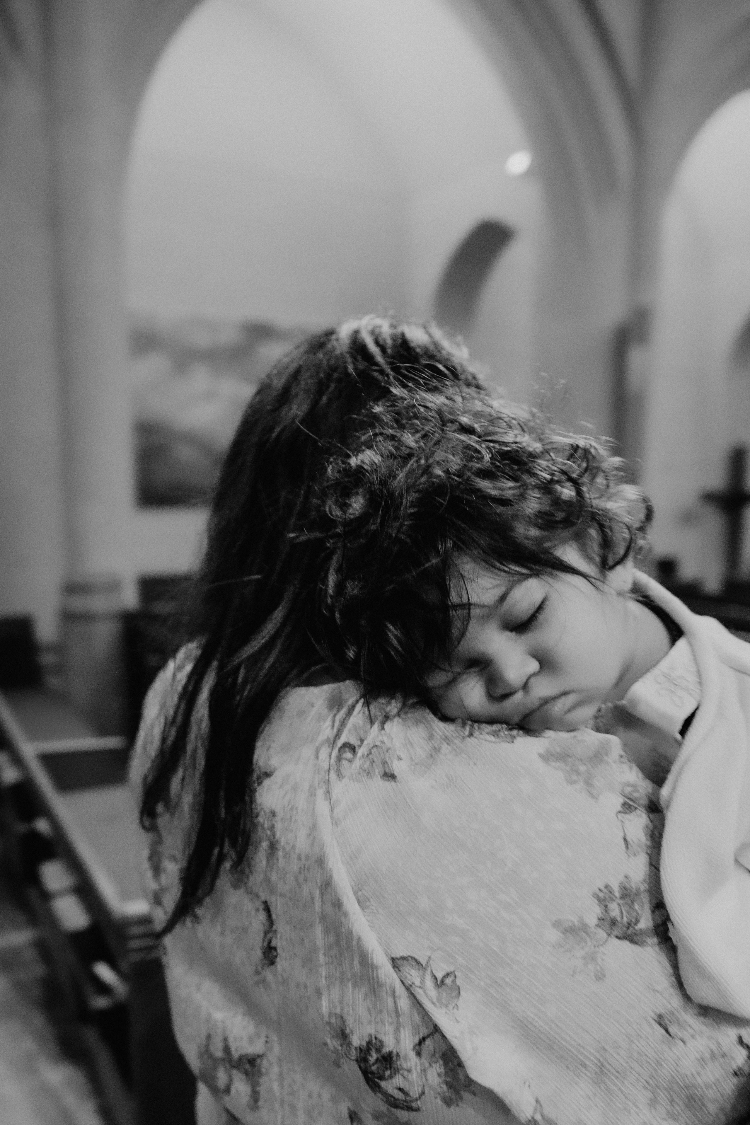 Suzi & Alex | Paris Wedding with a Vintage Car. Paris Wedding Photographer