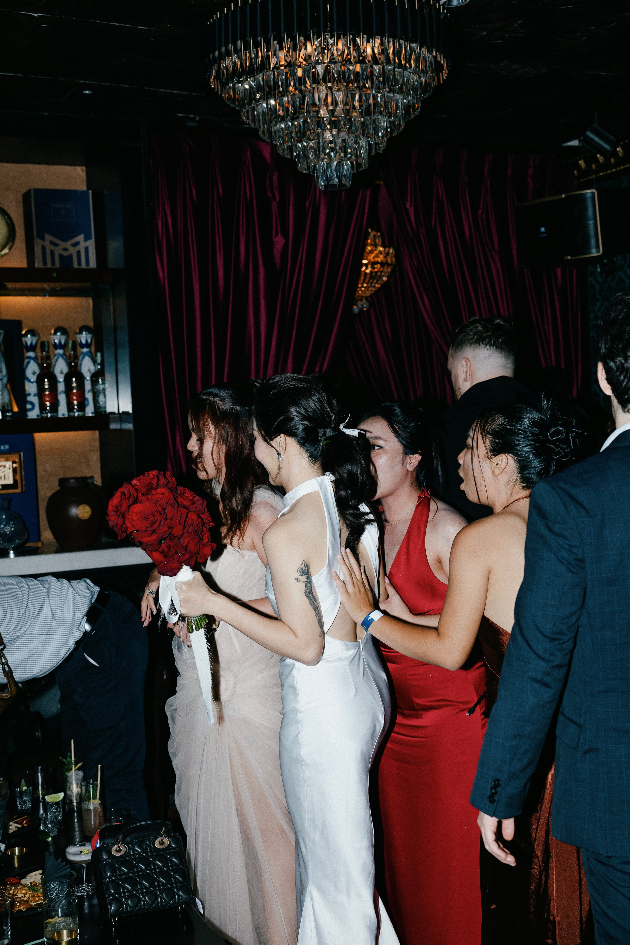 HIEP & TRINH / After wedding. Nhiếp ảnh gia đám cưới hàng đầu tại Thành Phố Hồ Chí Minh