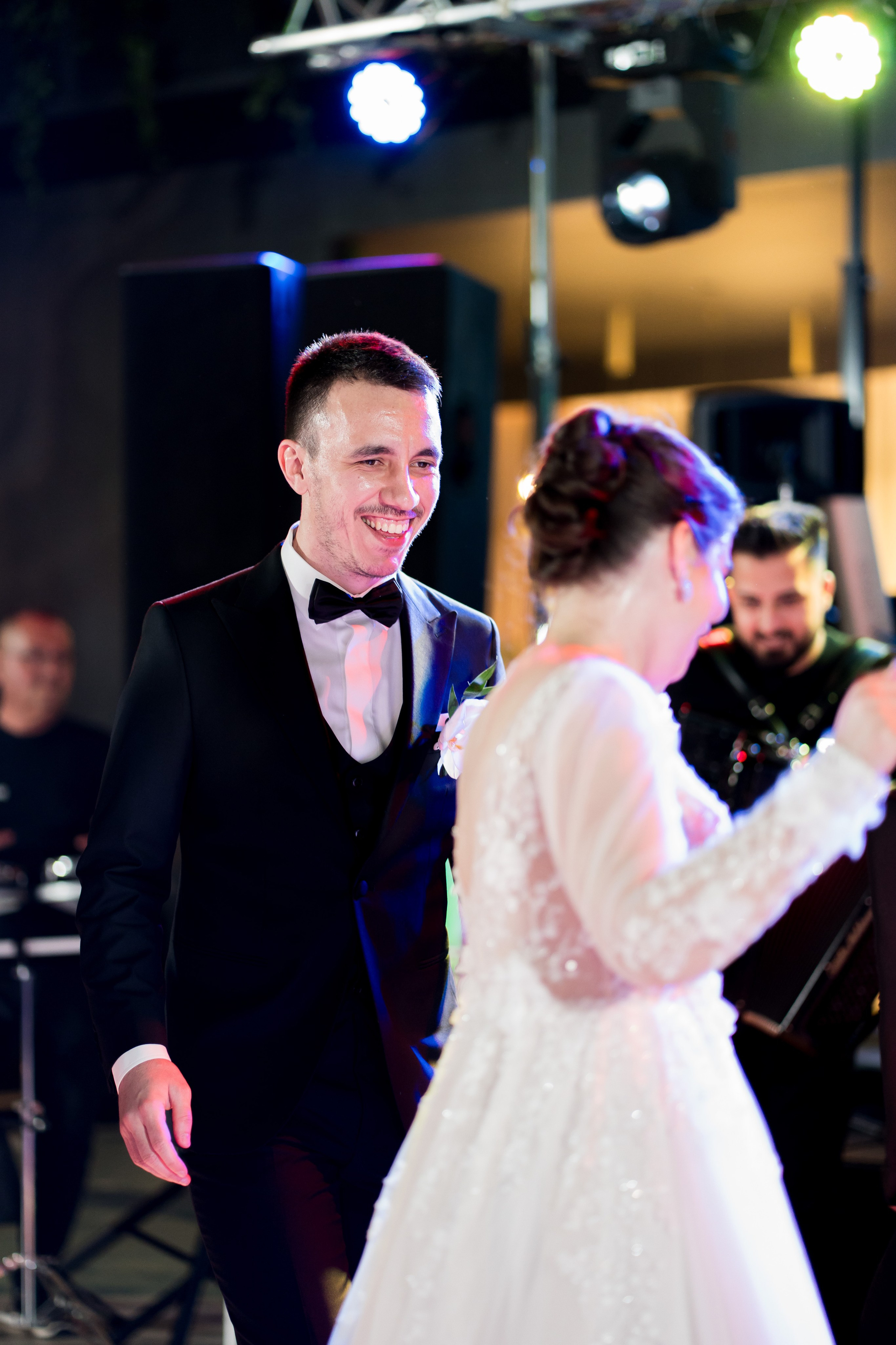 PARTY. Gabriel Florea — Fotograf nuntă București