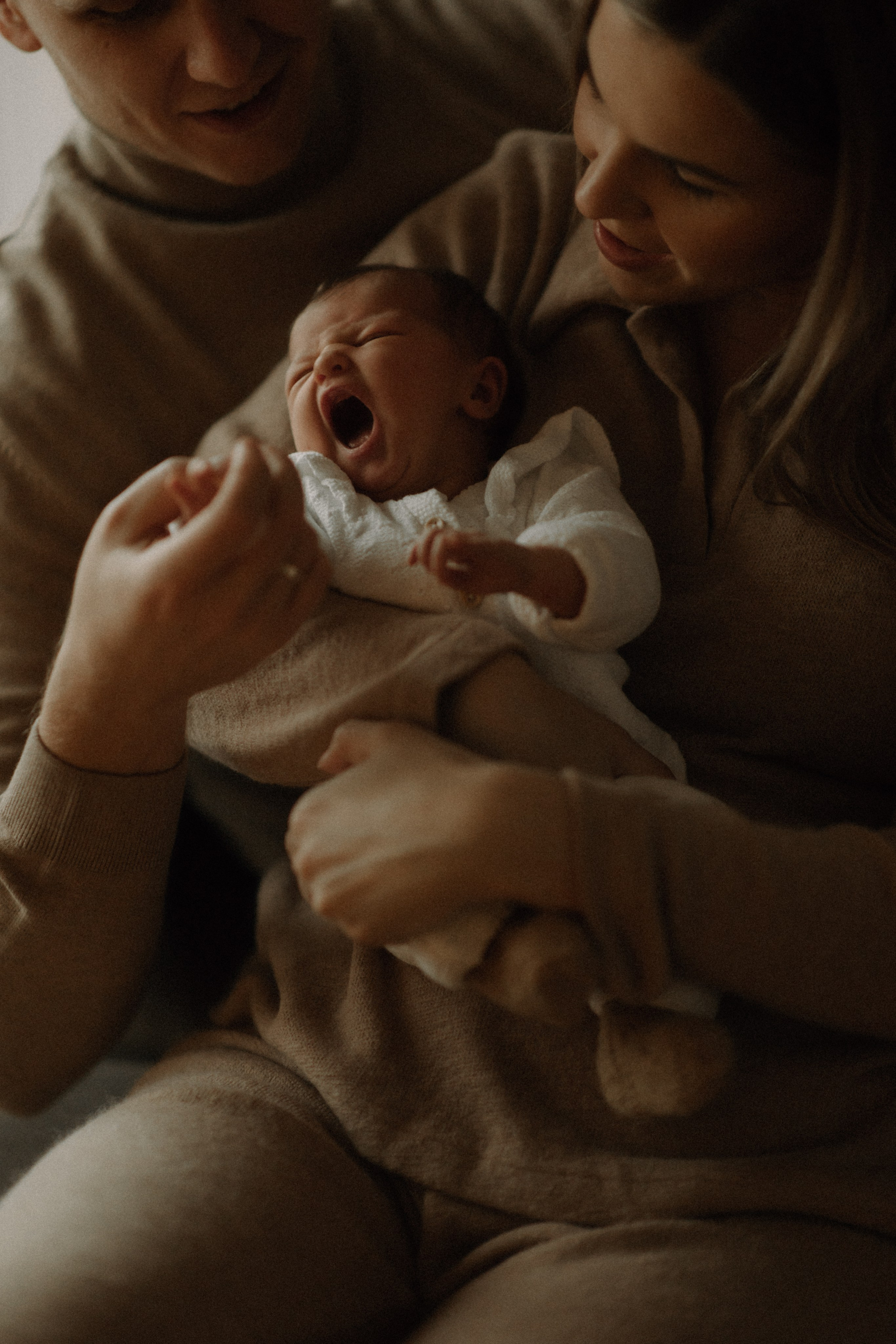 Newborn šeimos fotosesija | NAMAI. Vestuvių ir šeimų fotografė Lena Bondarenko / belove photo