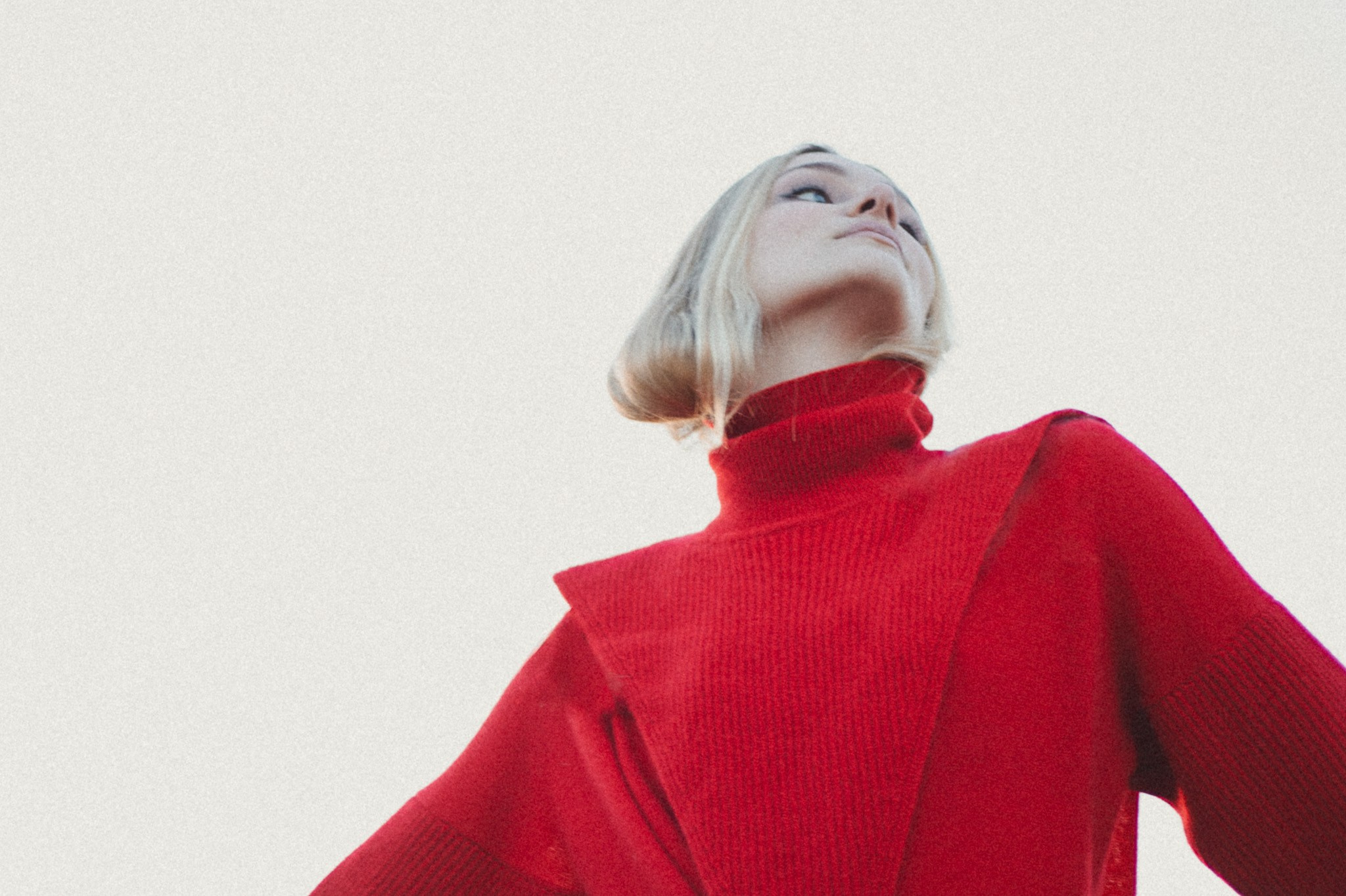 MUSA. Elizaveta Razumova: Cinematic Photography for Love, Weddings, Portraits & Brands