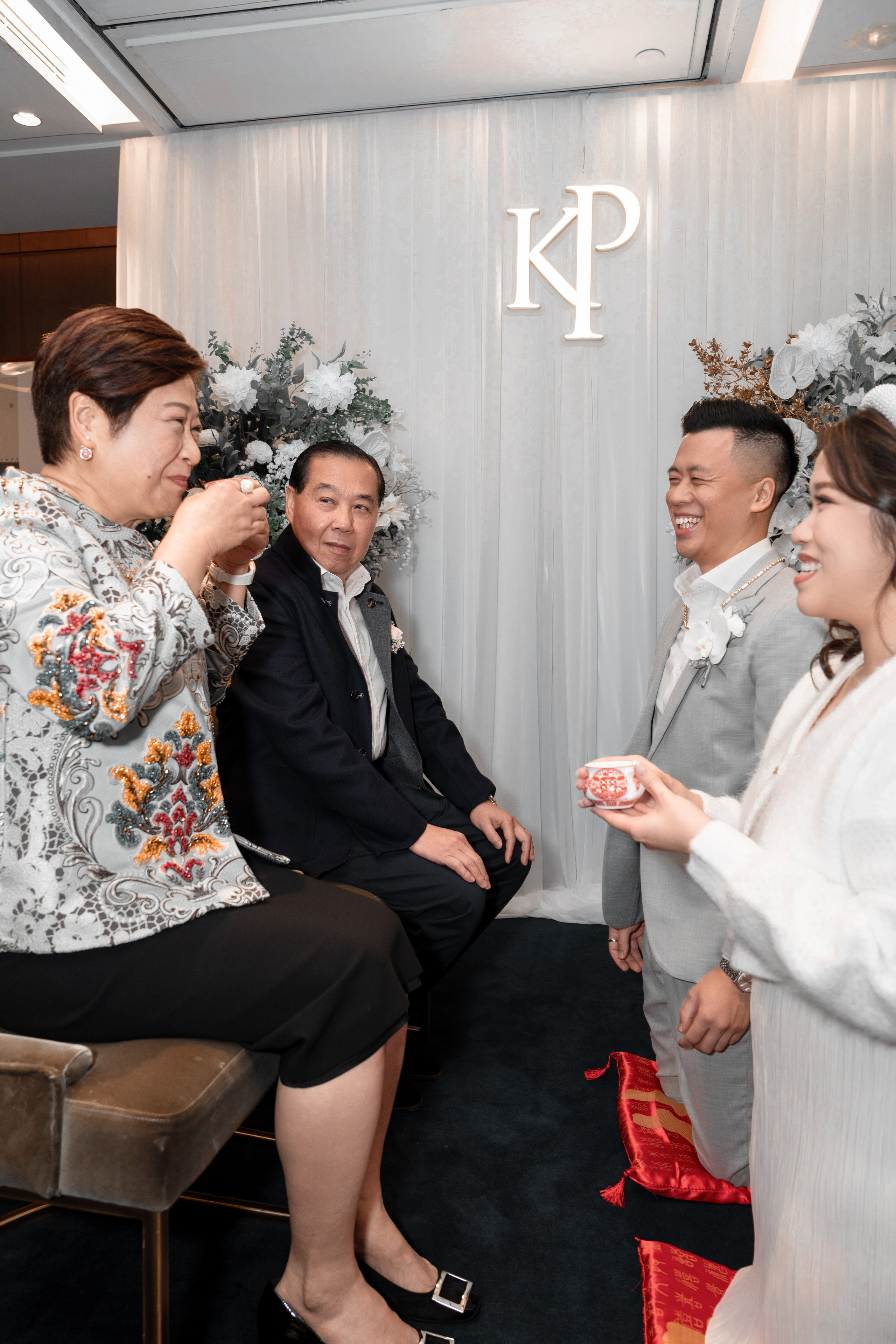 KELLY & PHOBY. PHOTOGRAPHER IN HONG KONG (WEDDING, FASHION, FAMILY, EVENTS)