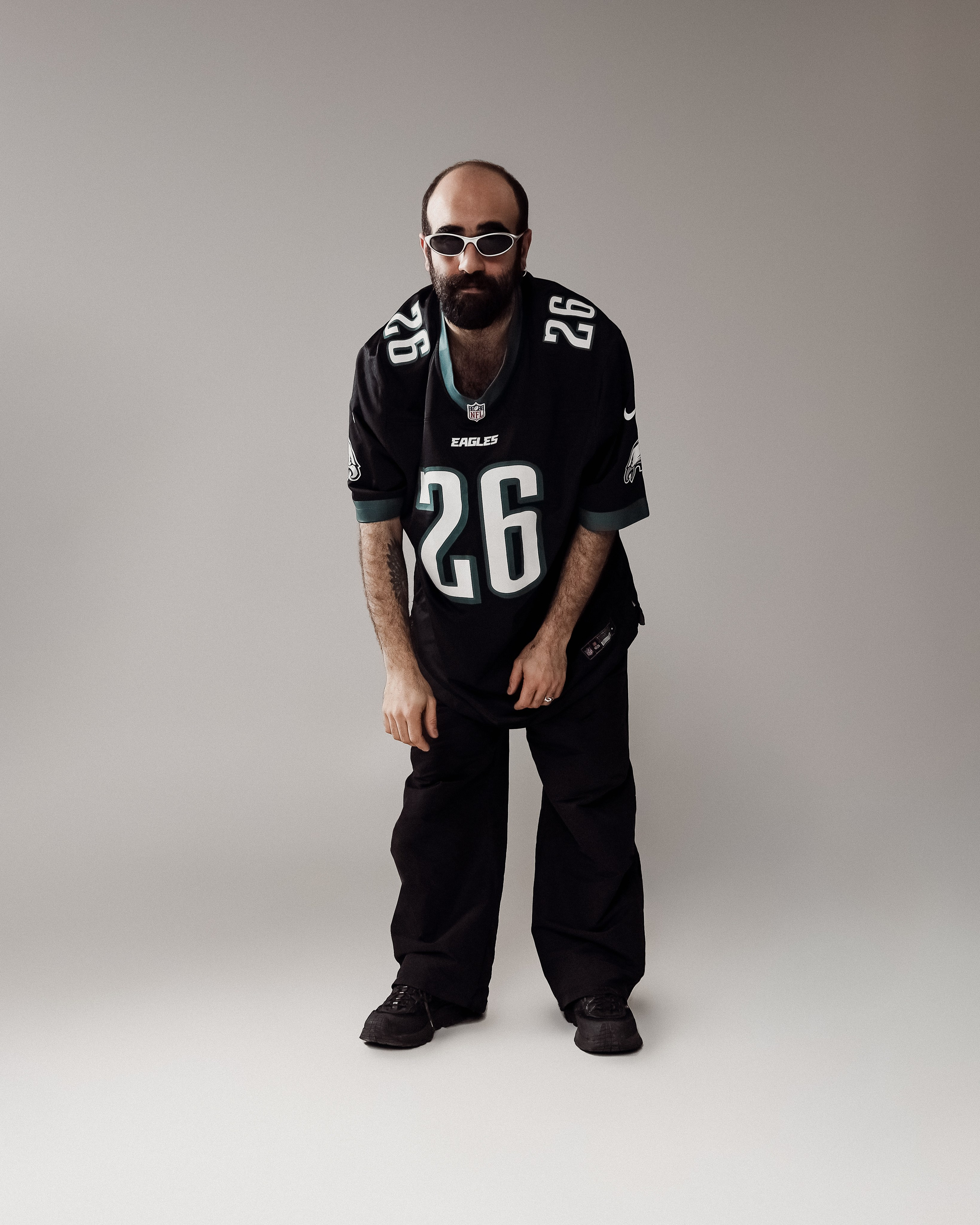 Studio (taron). Asmikiam