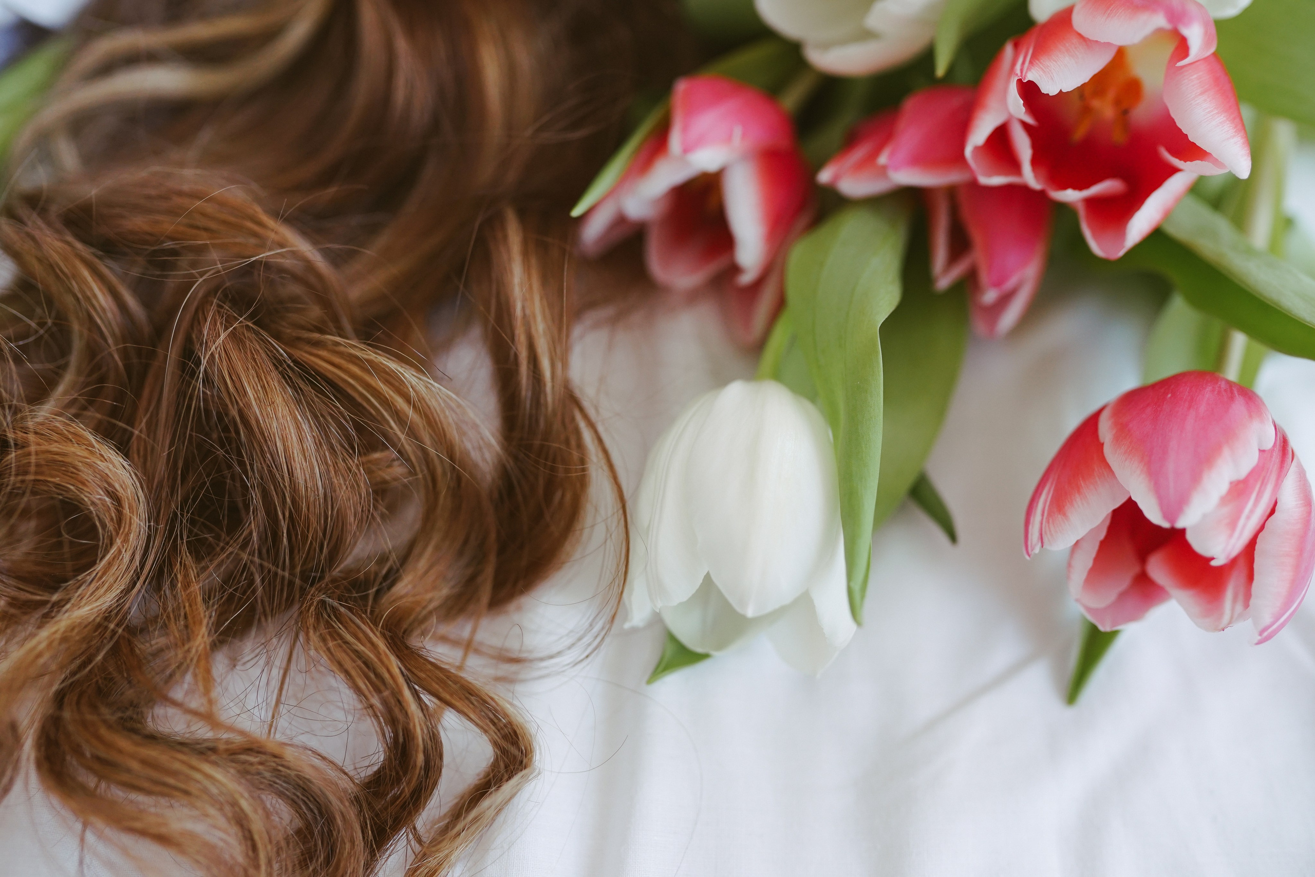 Ședințe Foto Primăvara Colorată Brașov | Mădălina Beda. Madalina Beda- Artist vizual, fotograf, doula la nastere, consultant babywearing Brasov si in toata tara