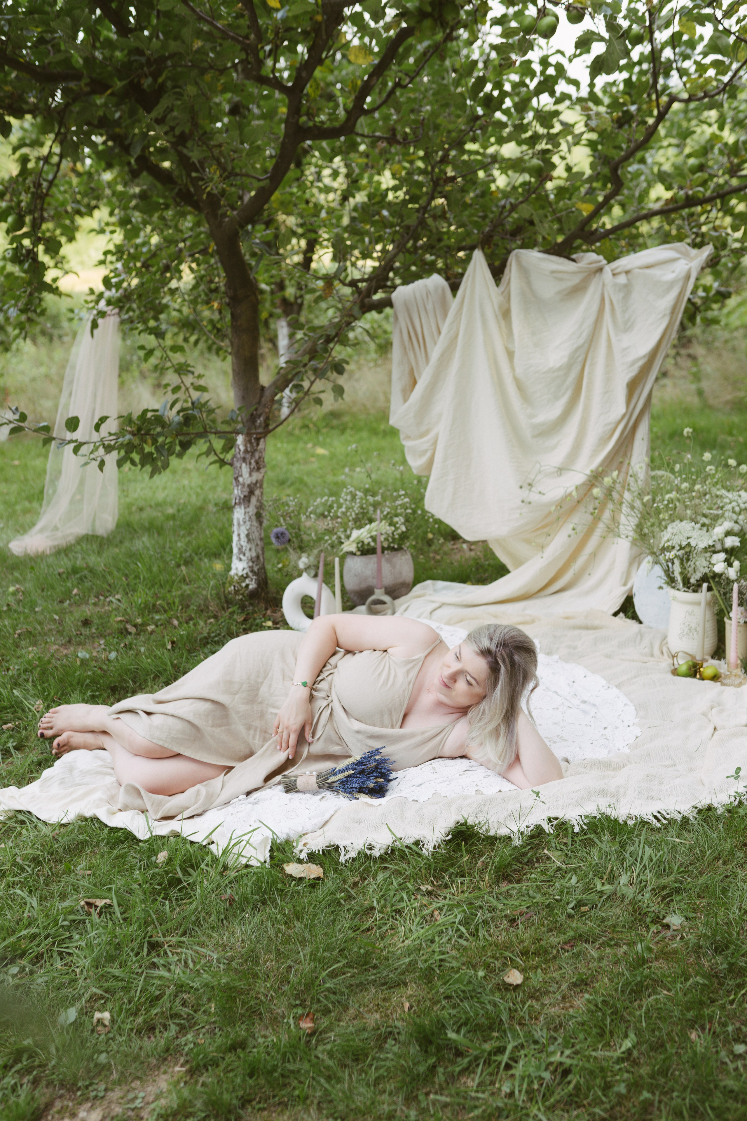 Fotografie de Eveniment Brașov: Povești Vizuale | Mădălina Beda. Madalina Beda- Artist vizual, fotograf, doula la nastere, consultant babywearing Brasov si in toata tara