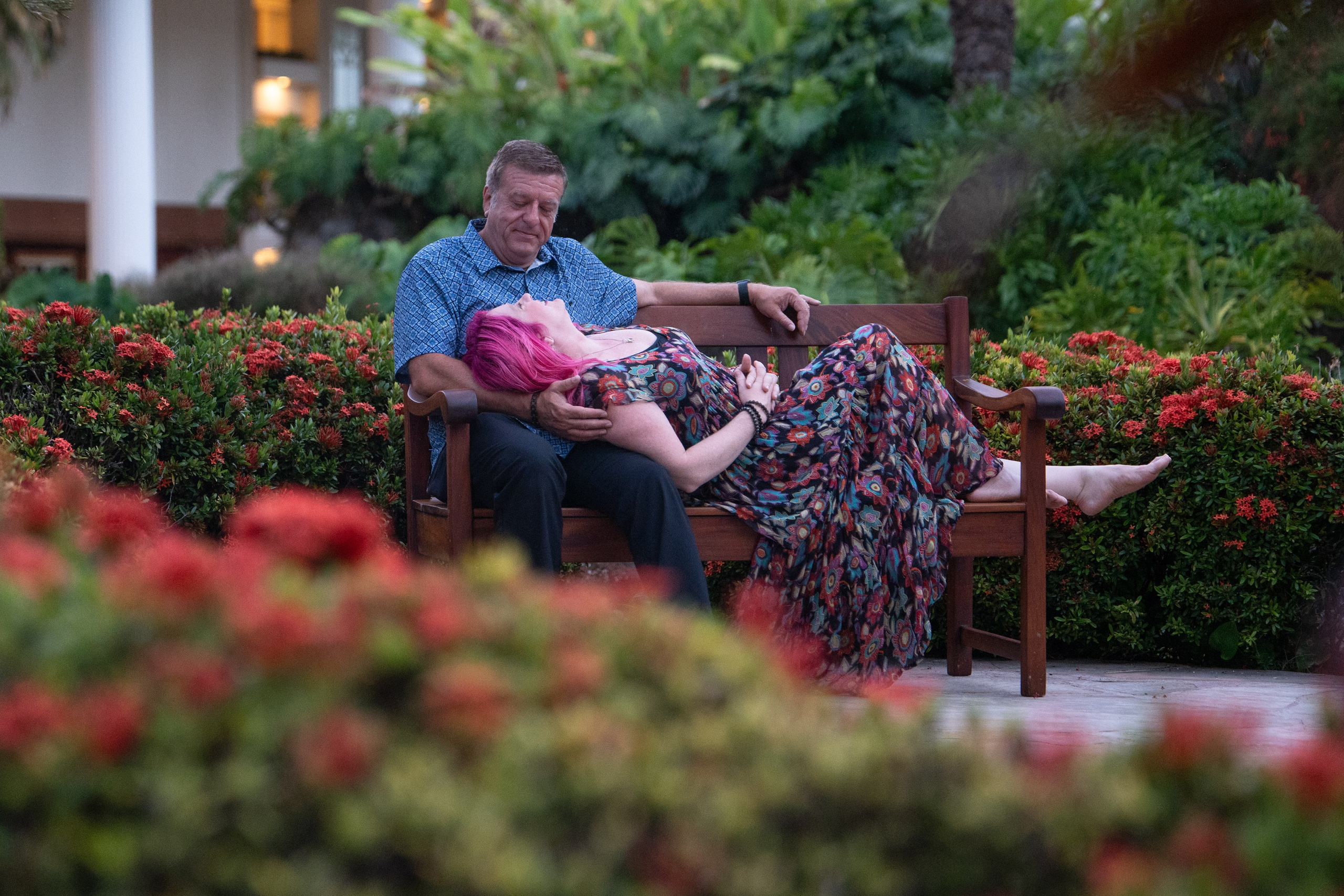 Kauai Beach Photography LLP. Awards winning photographer in Kauai, Hawaii