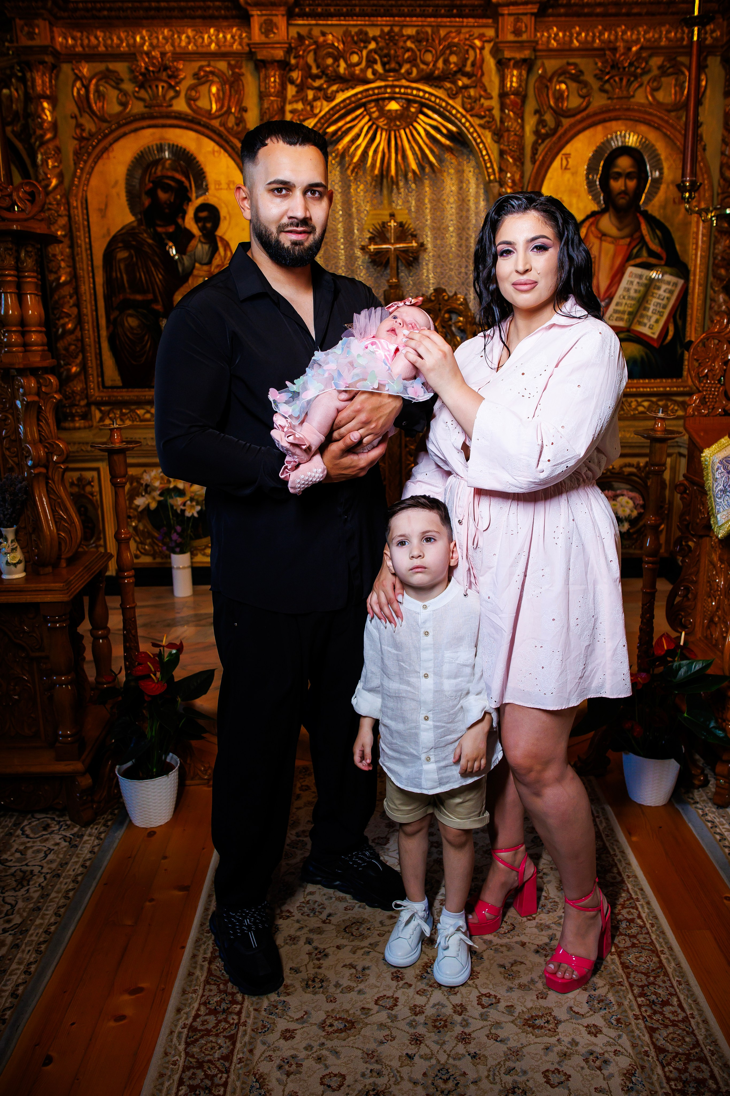 Botez. Dream Studio Galați – ședințe foto profesionale pentru familie, portrete și evenimente