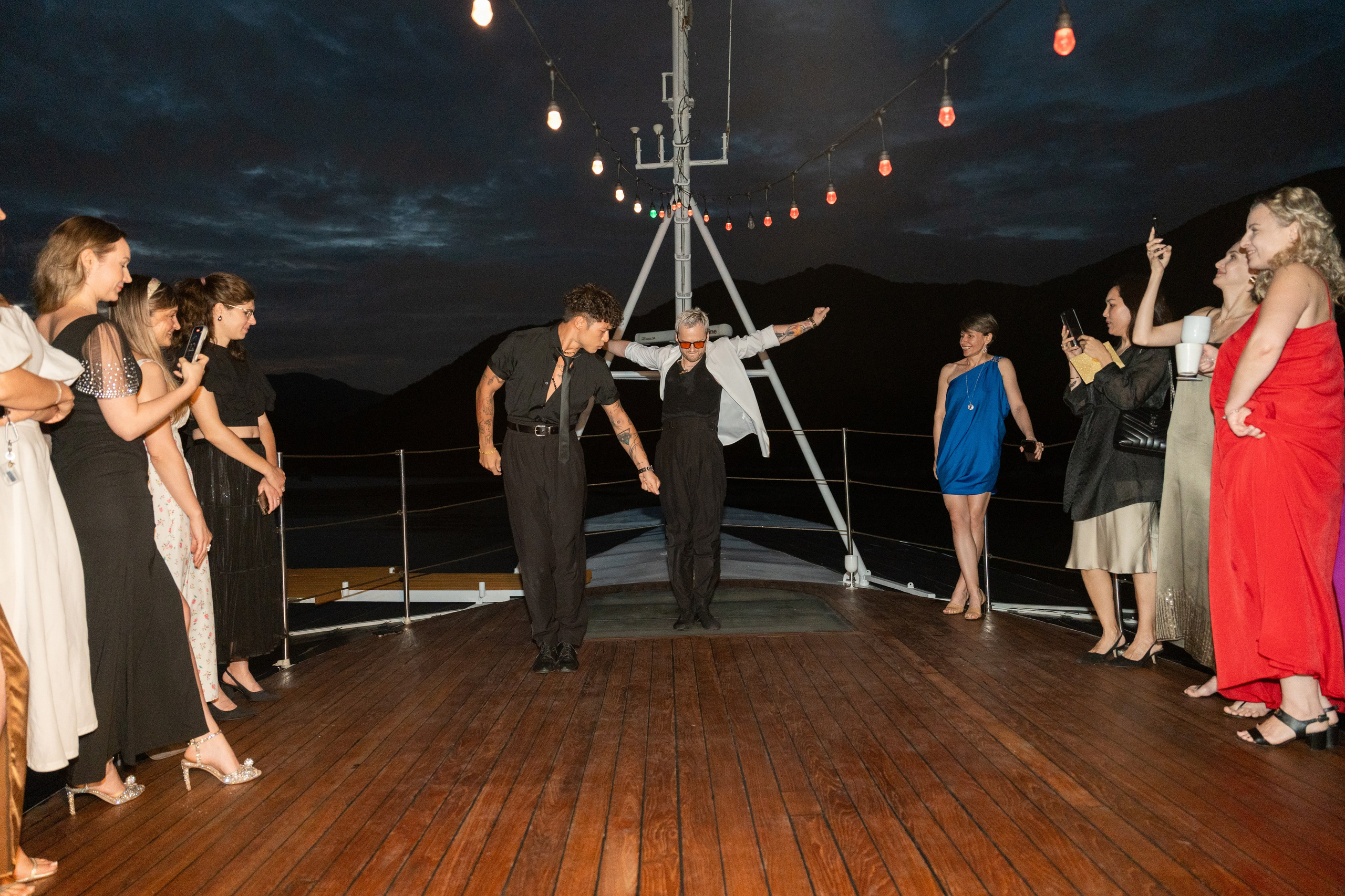 W4W BOAT PARTY. PHOTOGRAPHER IN HONG KONG (WEDDING, FASHION, FAMILY, EVENTS)