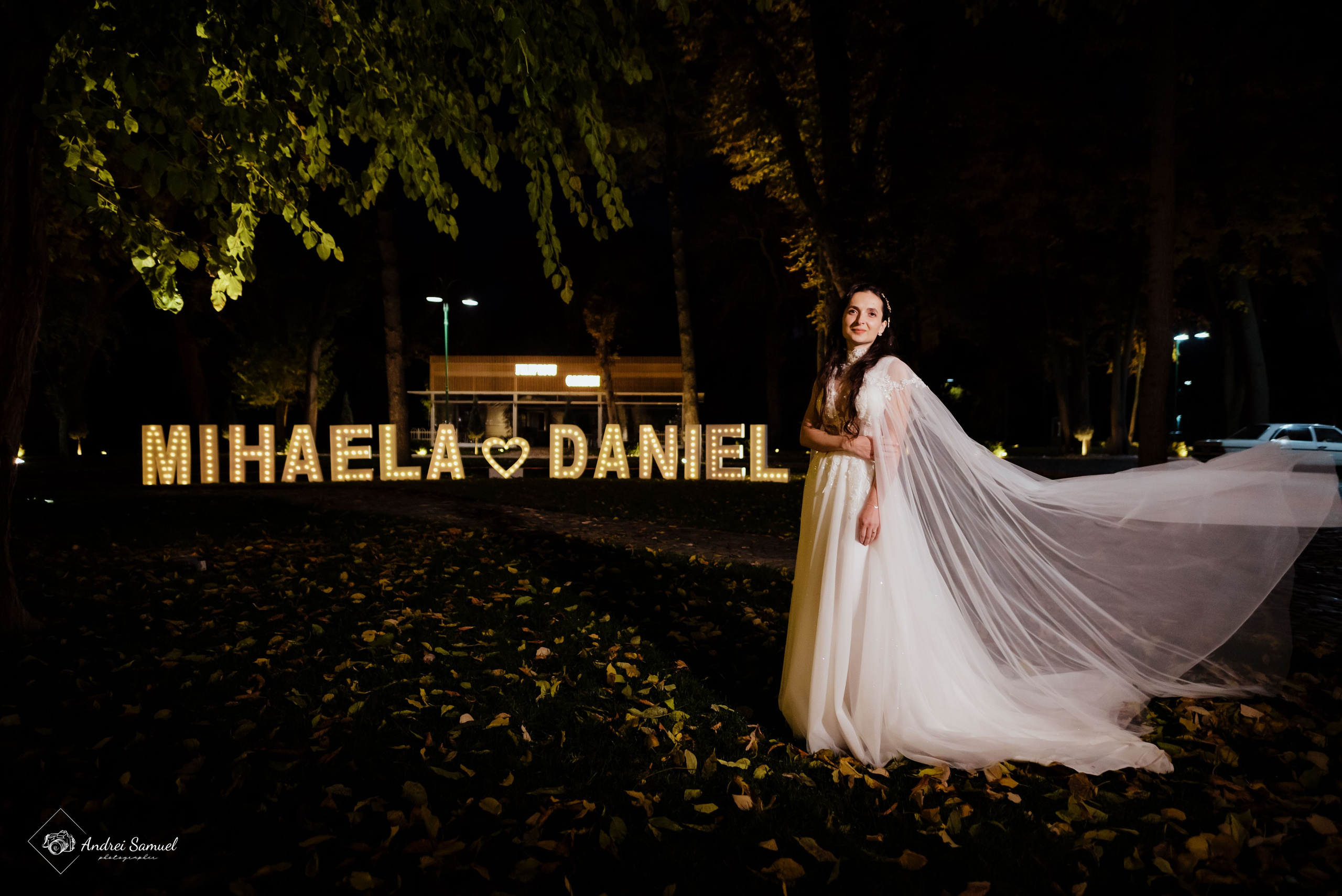 Mihaela & Daniel. Andrei Samuel – Fotograf București | Evenimente, Studio, Imobiliare, Produs