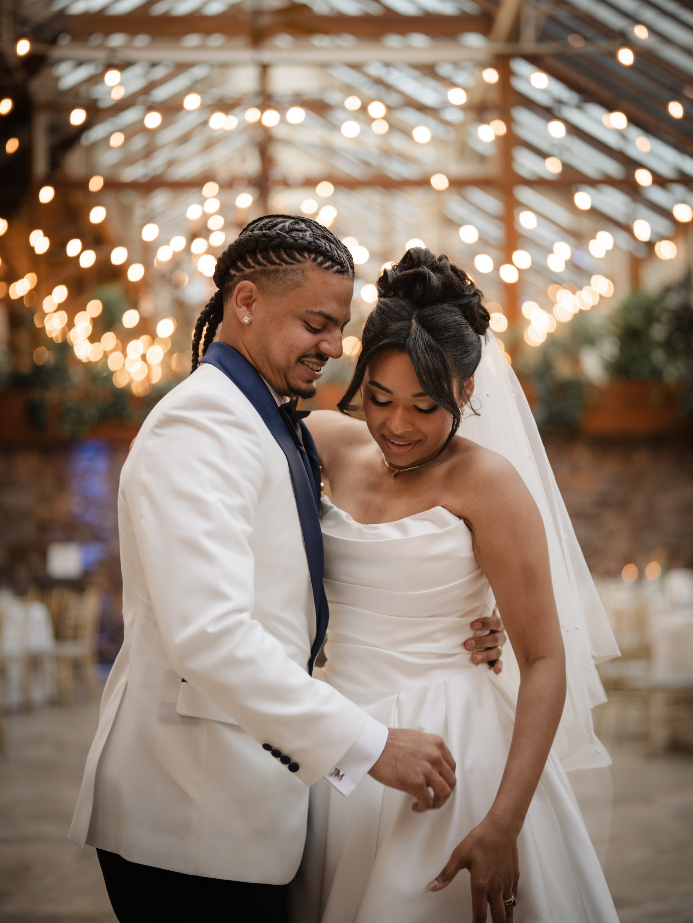 Julio and Tiana’s wedding. Woodbury, NY. Portrait and wedding photographer in New York