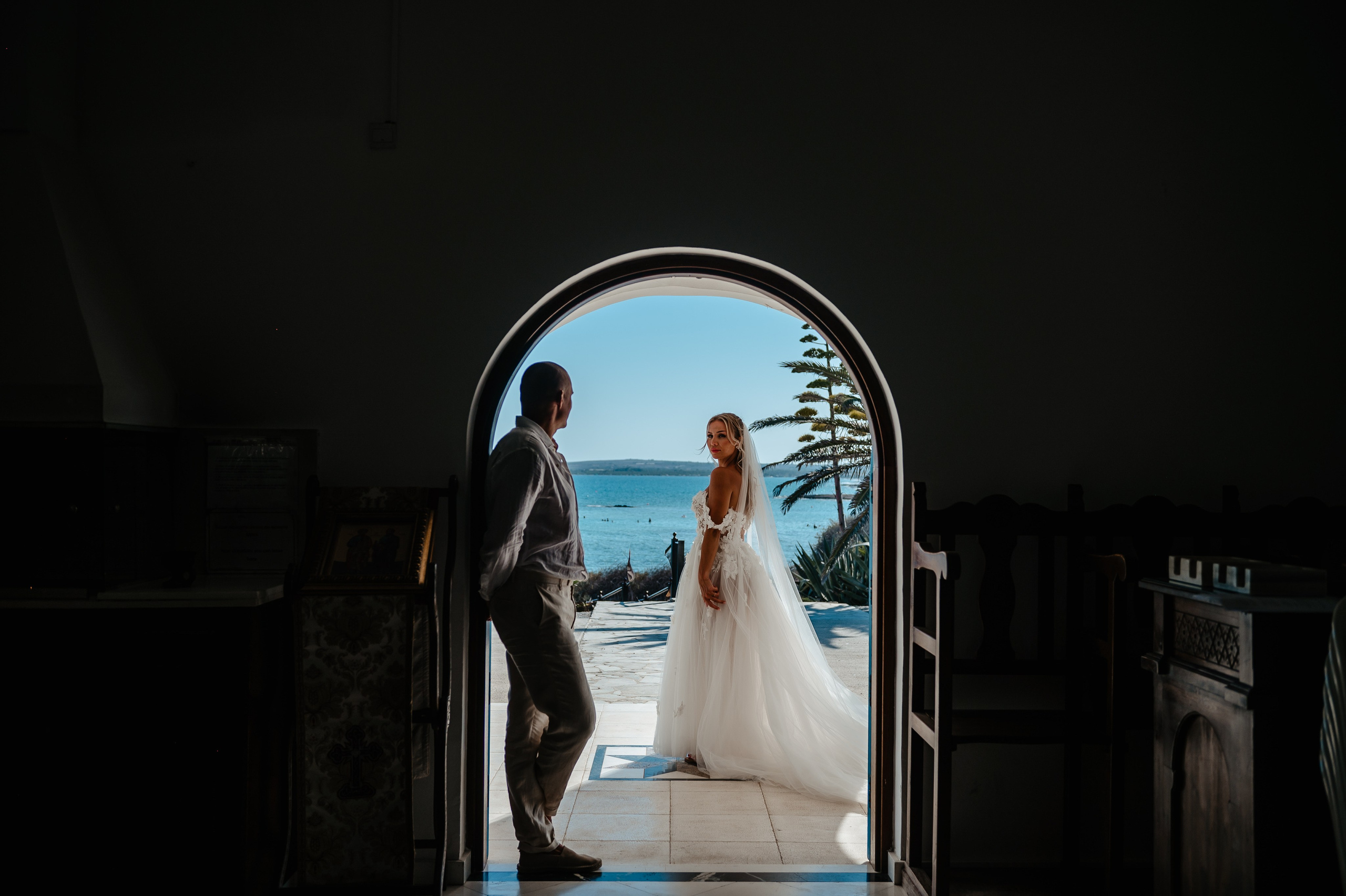 Sirens beach ceremony. AdrianOltean.wfolio.pro