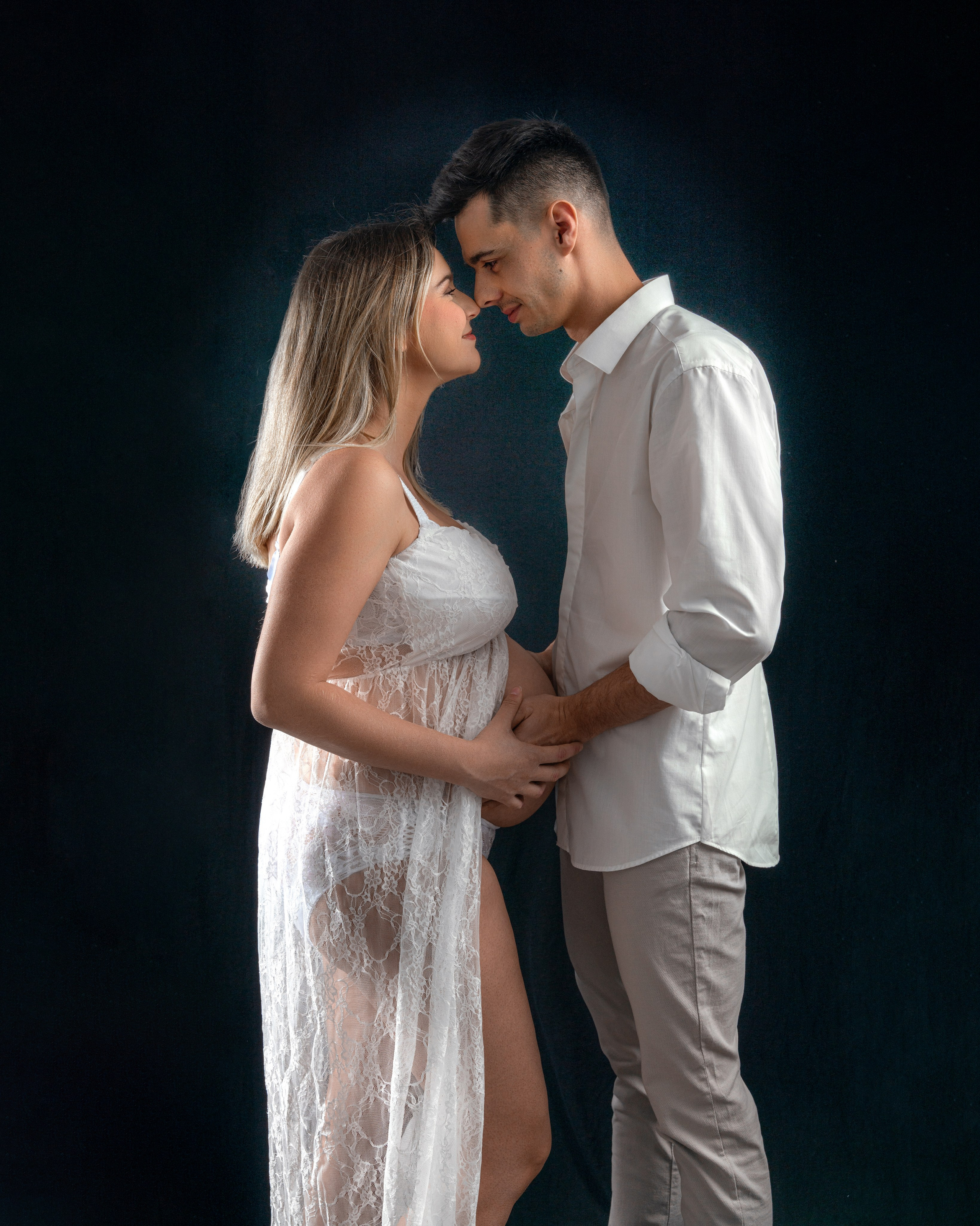 Grosses and newborn. Wedding-Family photographer, South of France–Paris, Valentina Acrement