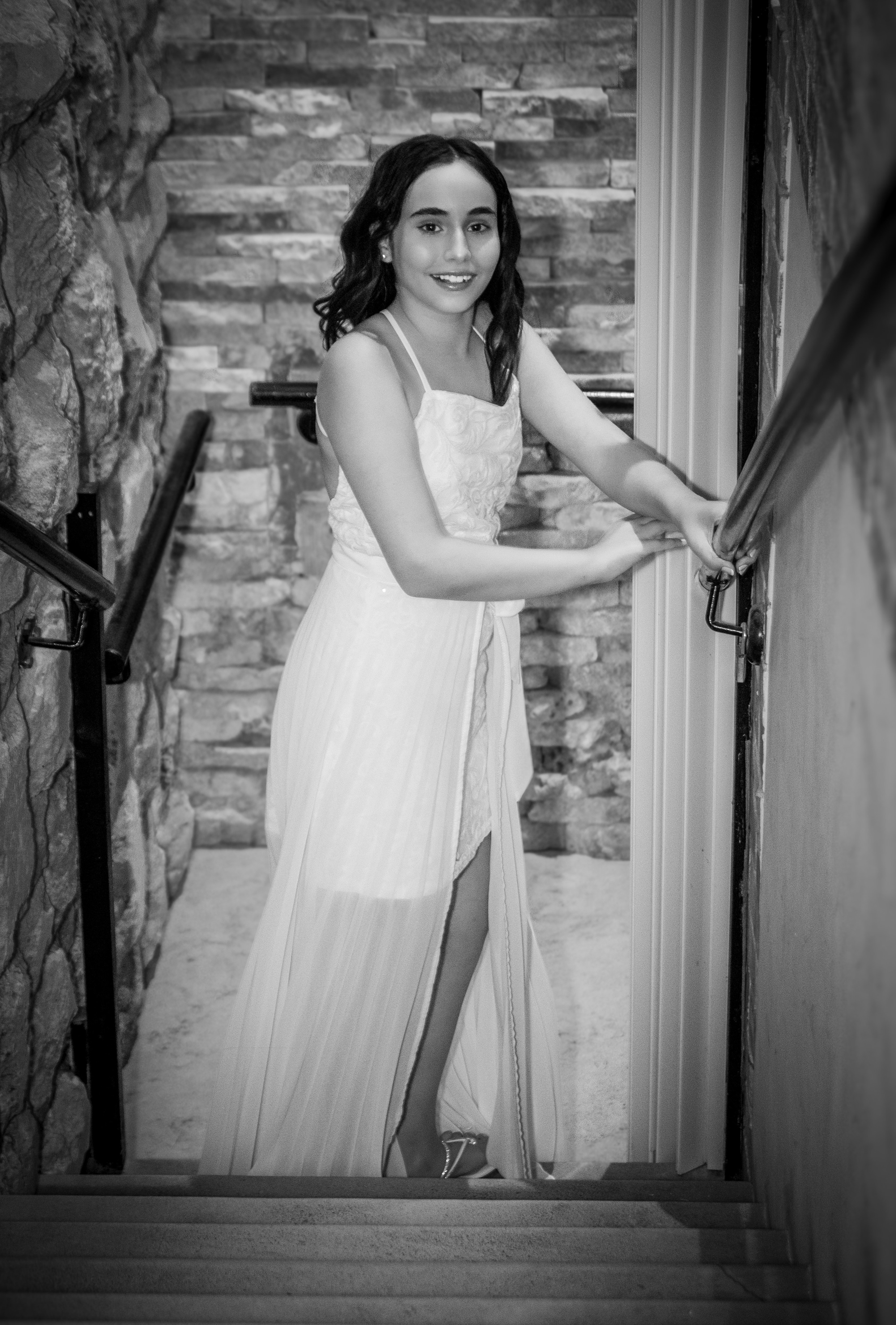 אמילי חוגגת. Middle East Photo Agency — Photography & Event Magnets — סוכנות צילום והדפסת מגנטים לאירועים