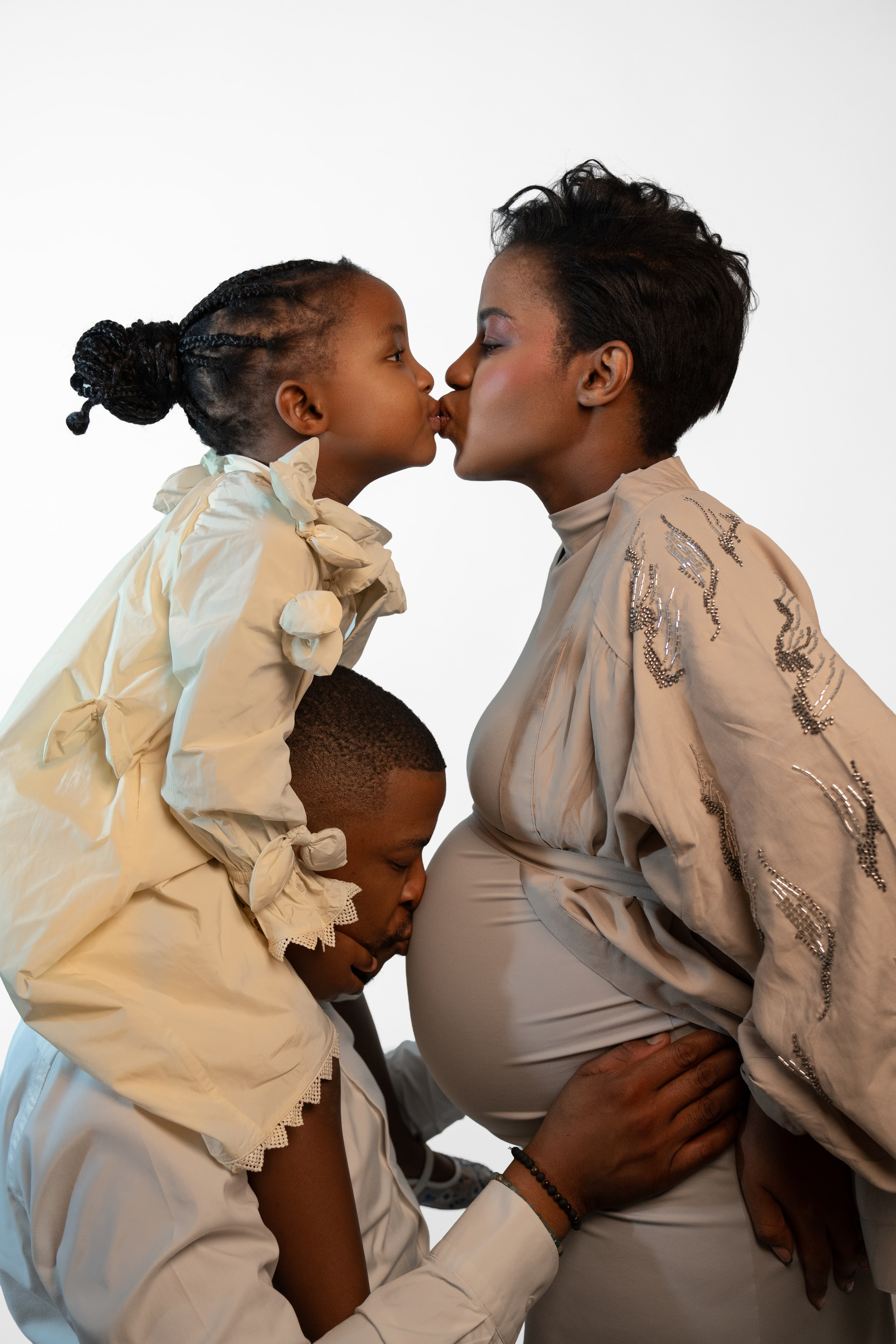 Love Story, Pregnancy. Portrait, Lifestyle and Lovestory photographer in Riyadh