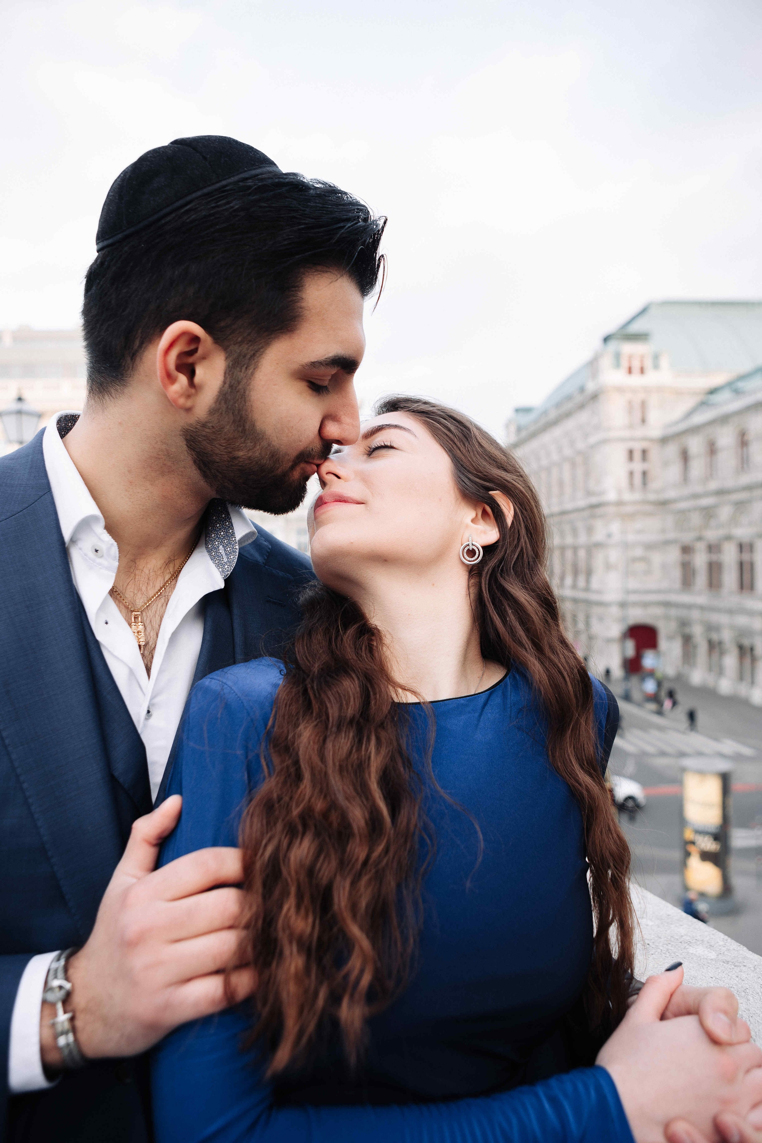 A LOVE STORY IN VIENNA. PHOTOGRAPHER IN ISRAEL
