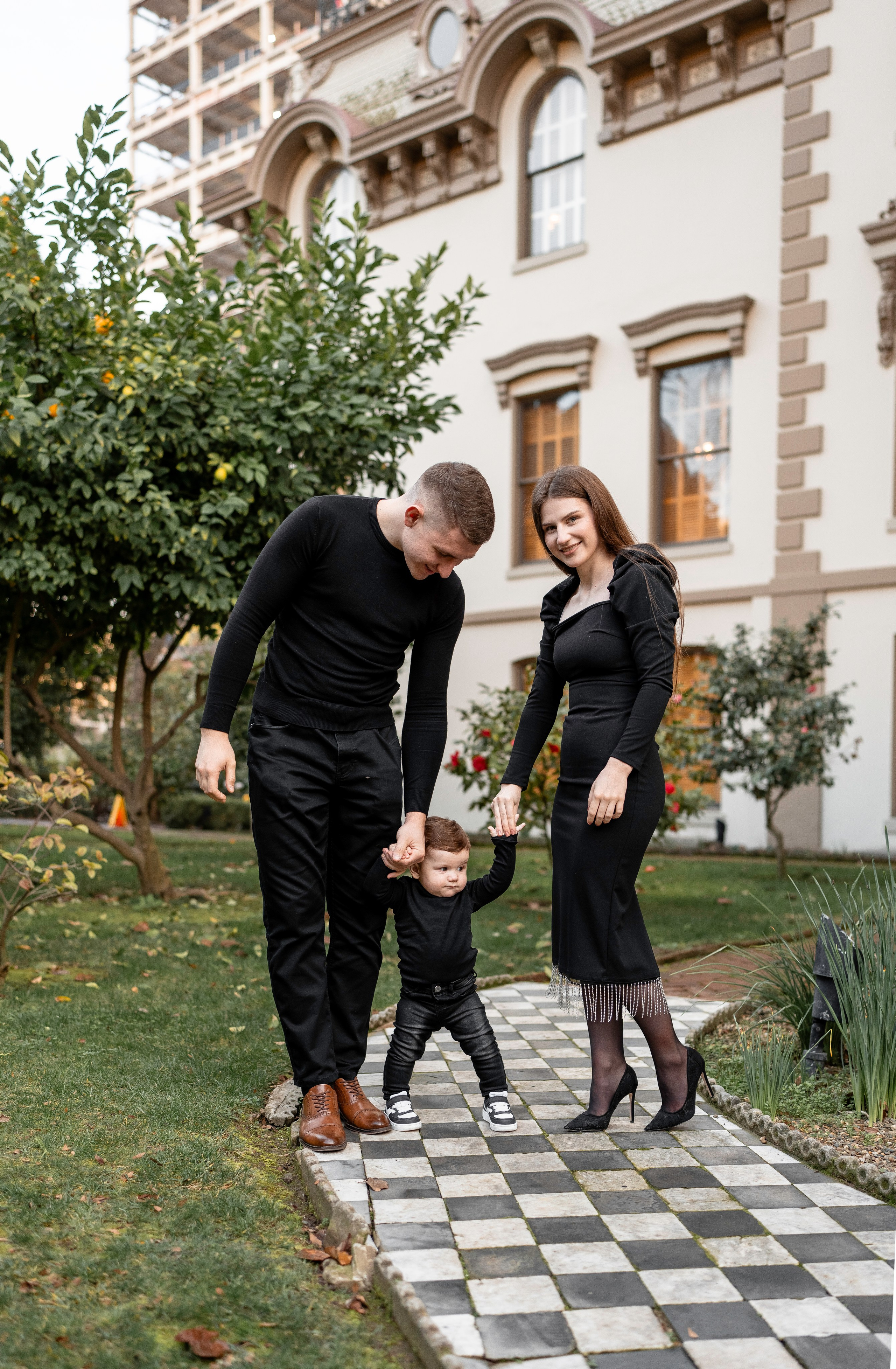 Artem, Nadia & Elisha. Family photographer in Sacramento | Sofia Pavenko