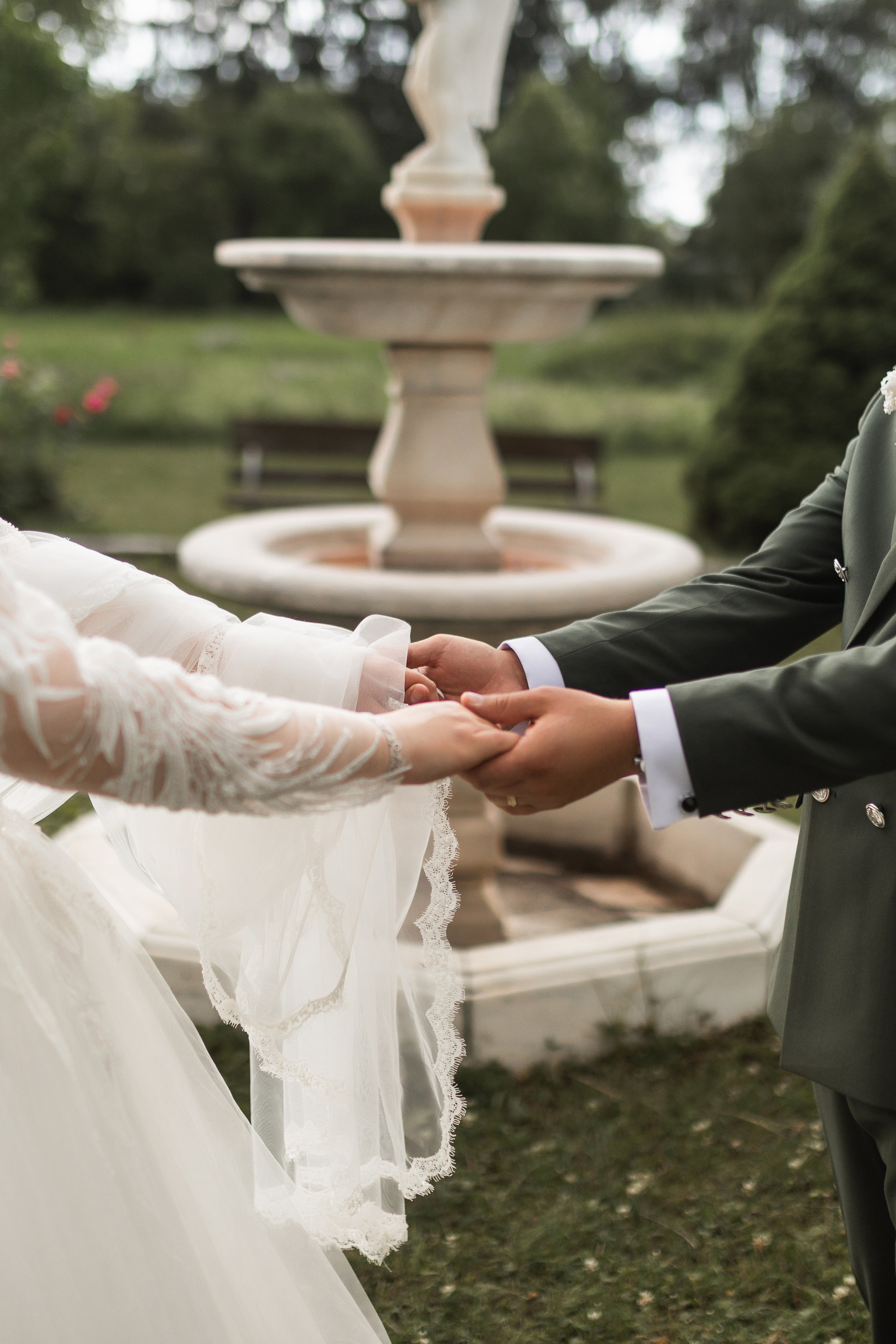 Oana & Andrei. Vlad Aconstantinesei Photographer