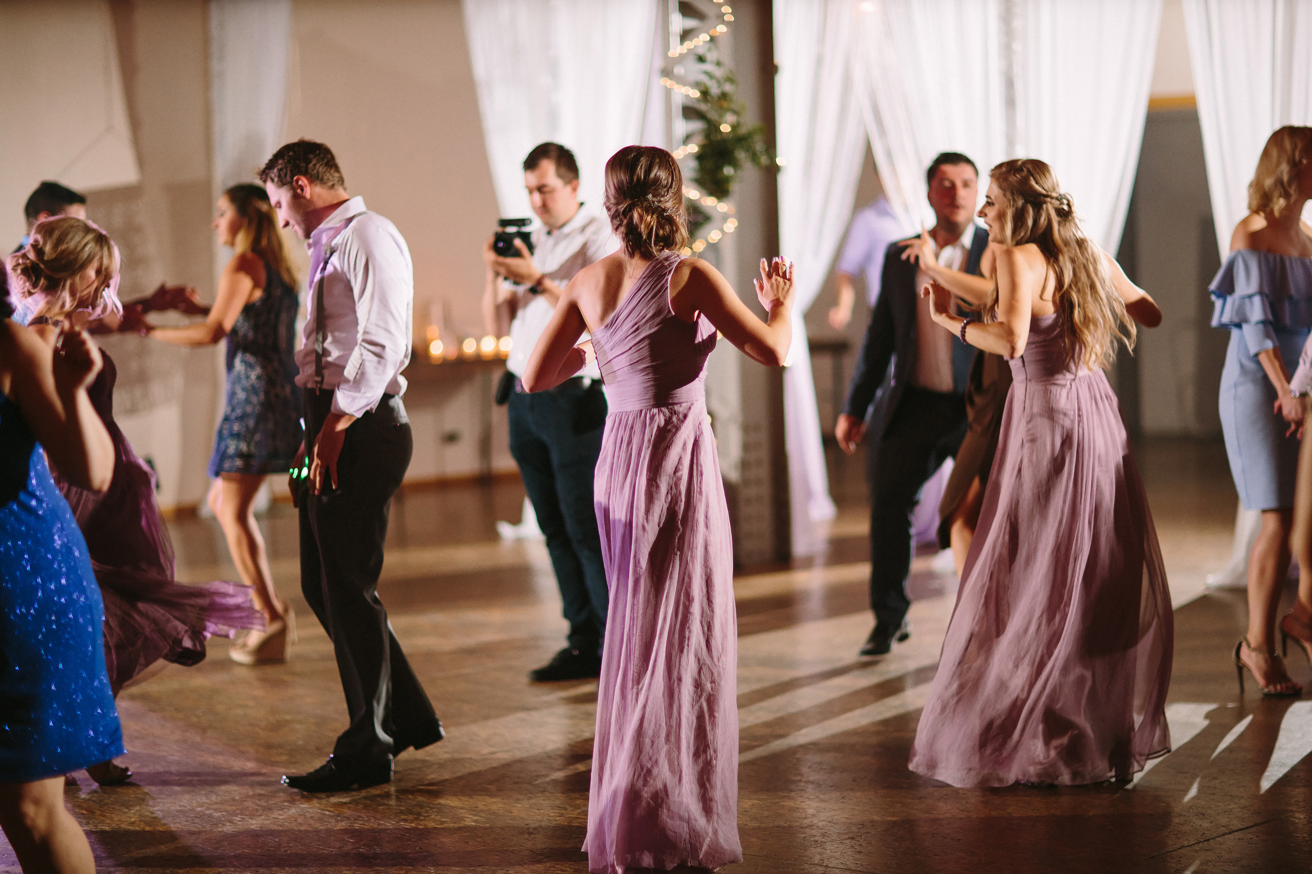 Wedding. Wedding family event photographer in Chicago Nick Yushevich