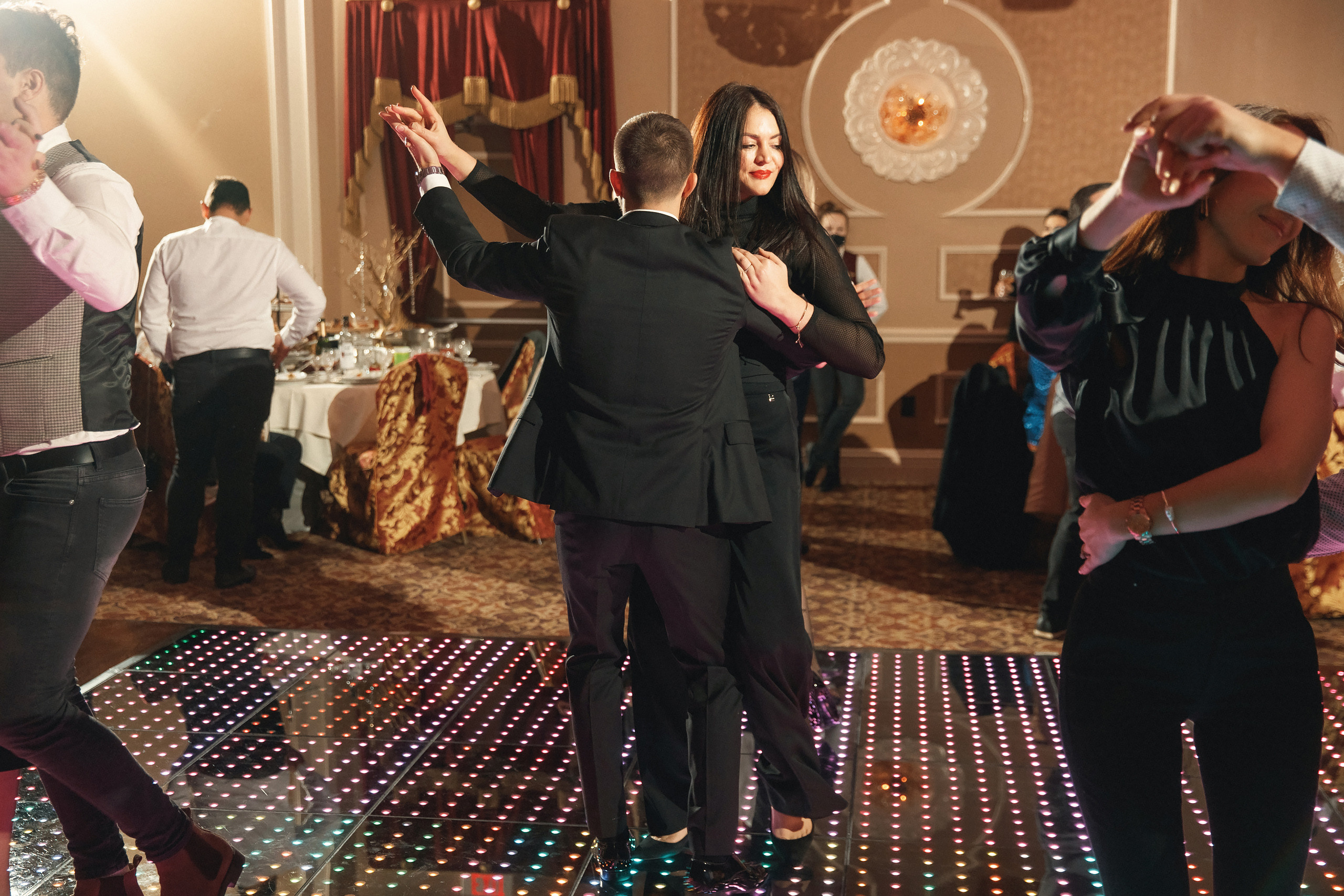 02.13.2021 Birthday Party. Wedding family event photographer in Chicago Nick Yushevich