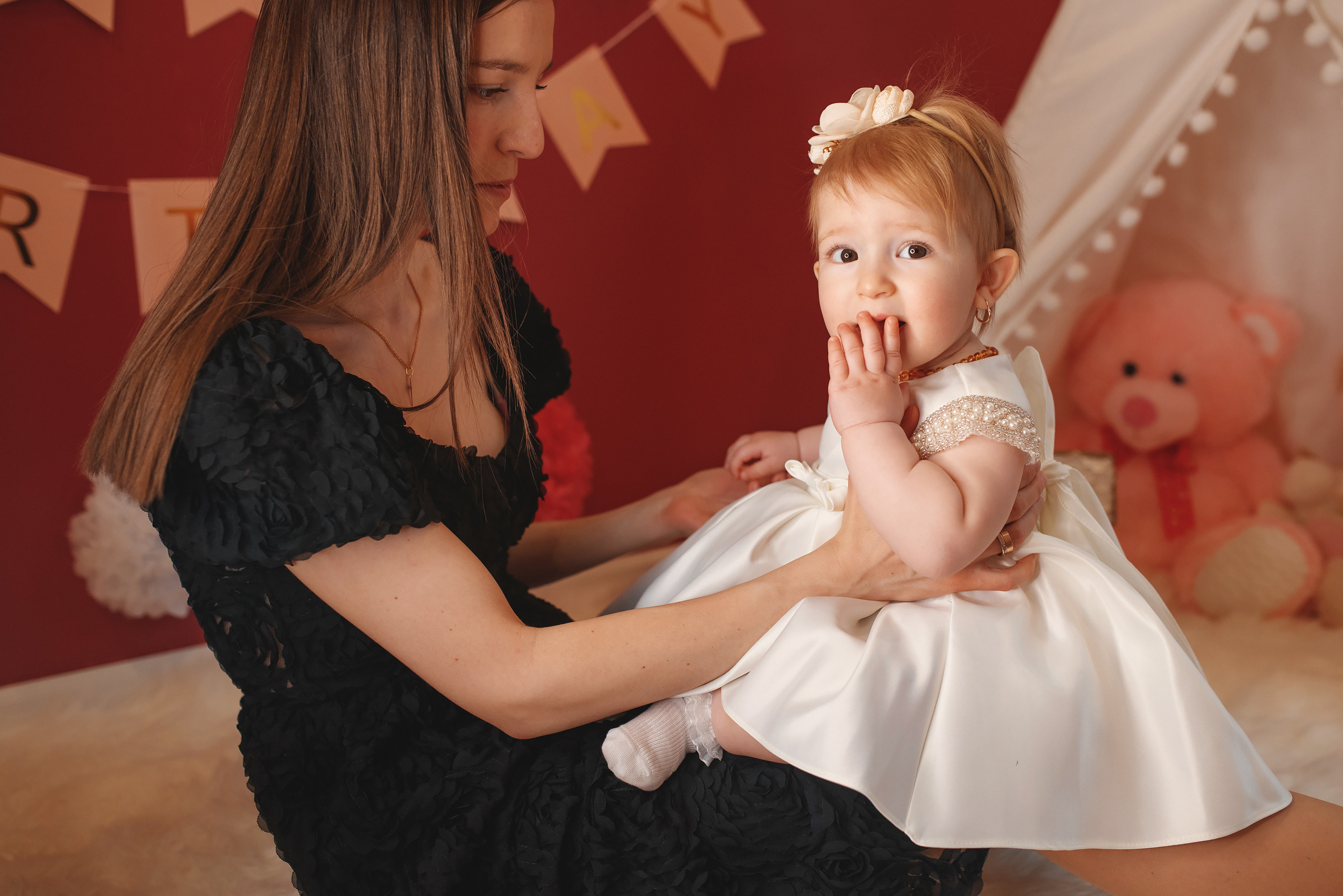 01.17.2021 First birthday. Wedding family event photographer in Chicago Nick Yushevich