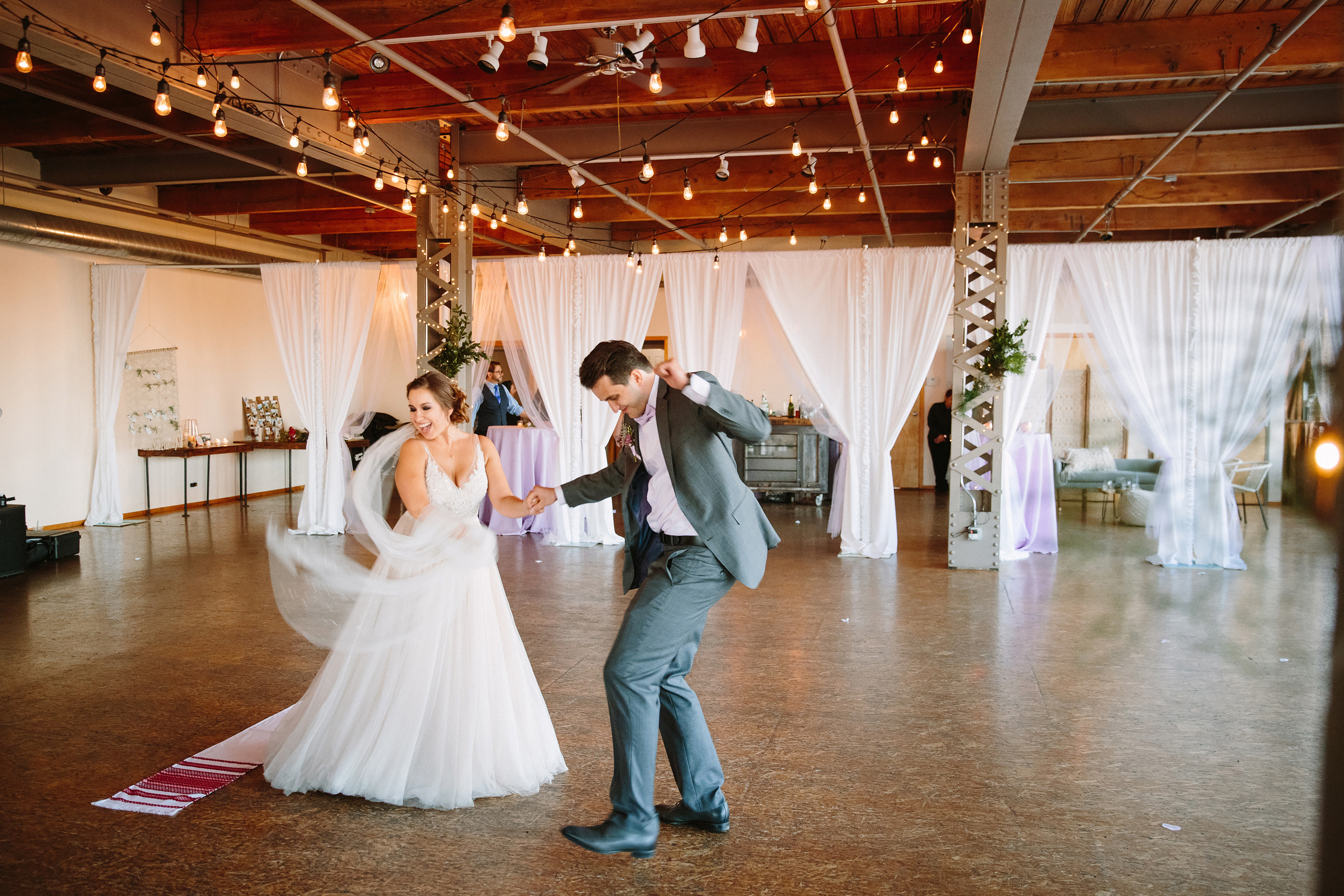 Wedding. Wedding family event photographer in Chicago Nick Yushevich