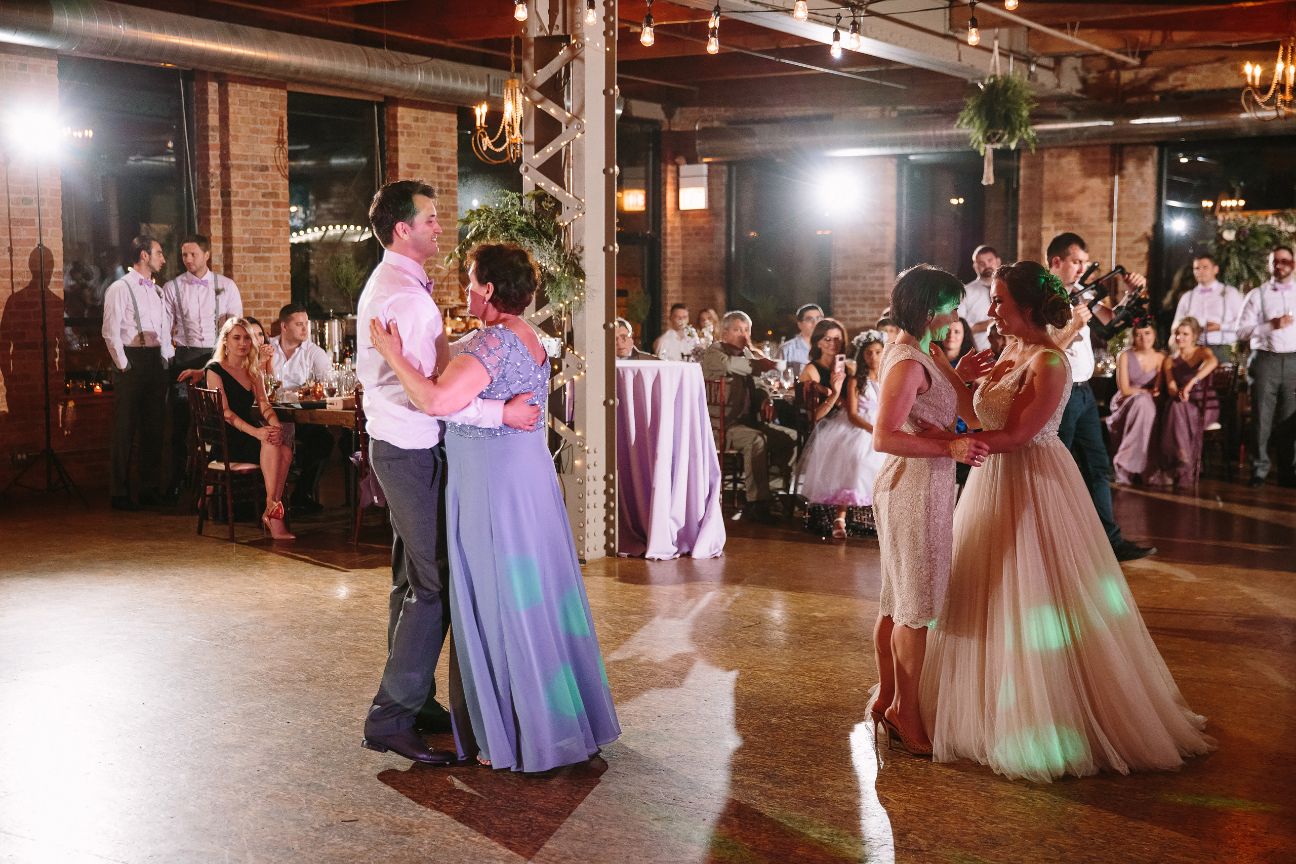 Wedding. Wedding family event photographer in Chicago Nick Yushevich