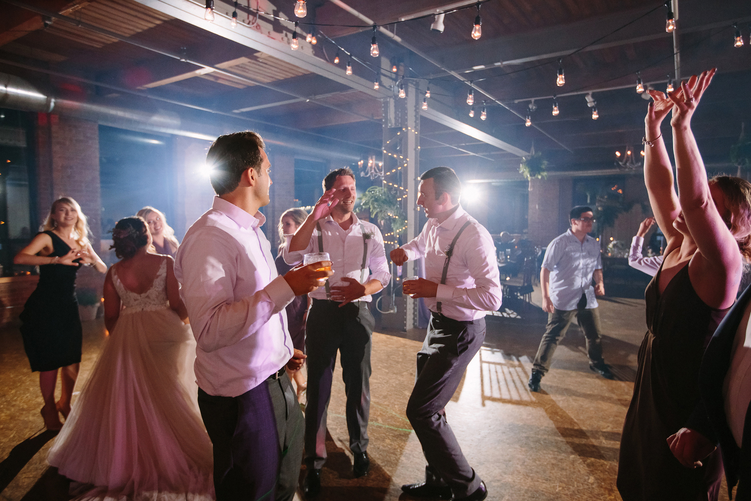 Wedding. Wedding family event photographer in Chicago Nick Yushevich