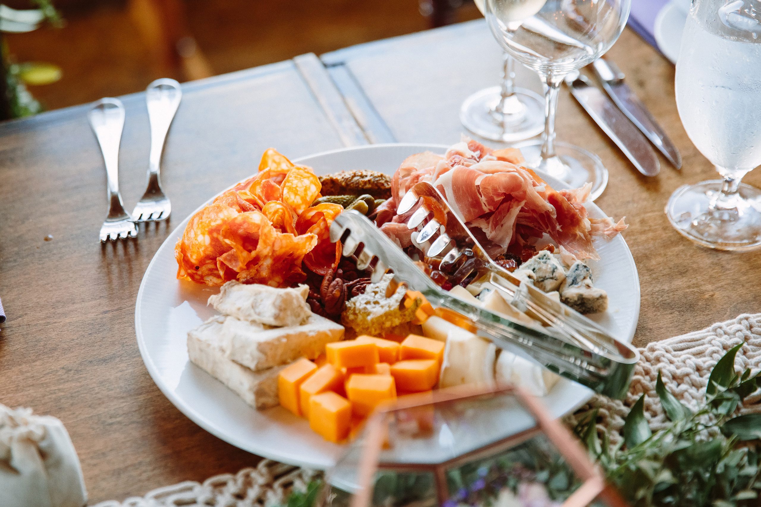 Wedding. Wedding family event photographer in Chicago Nick Yushevich