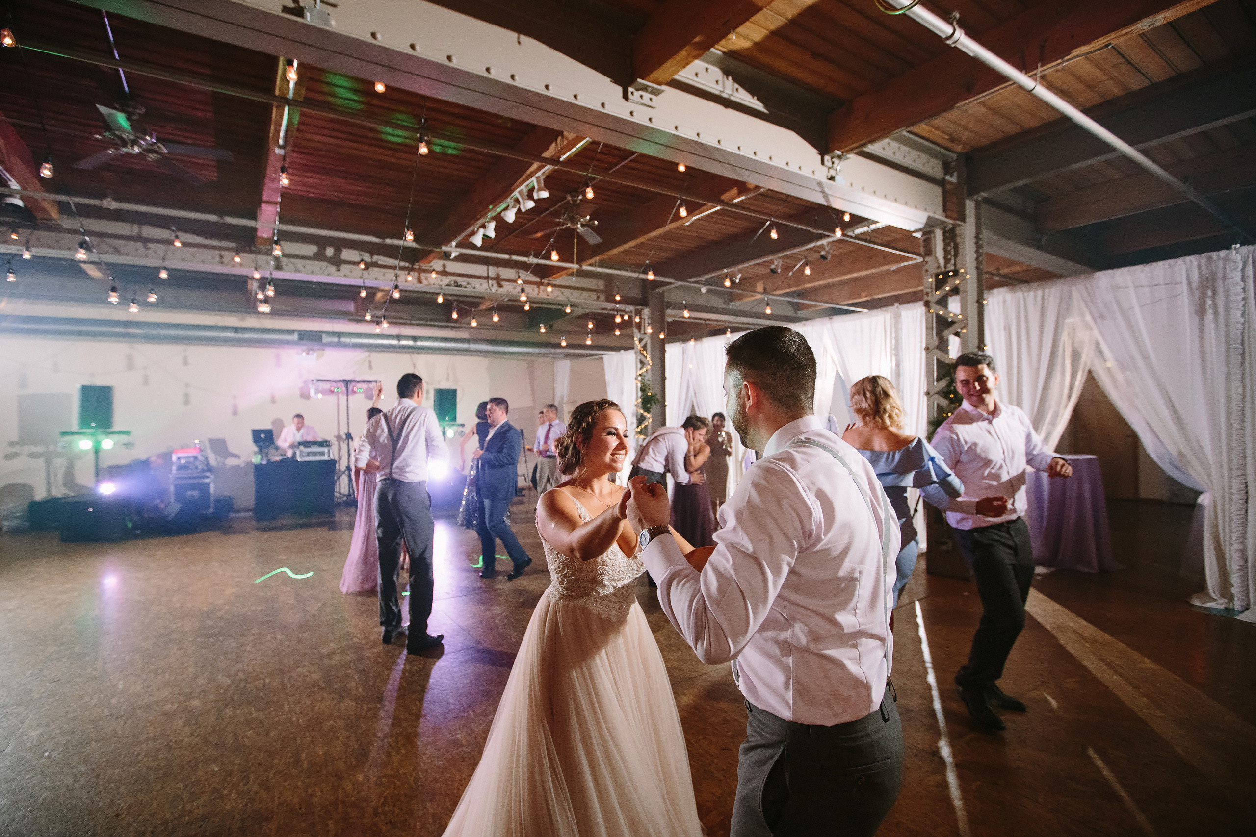 Wedding. Wedding family event photographer in Chicago Nick Yushevich