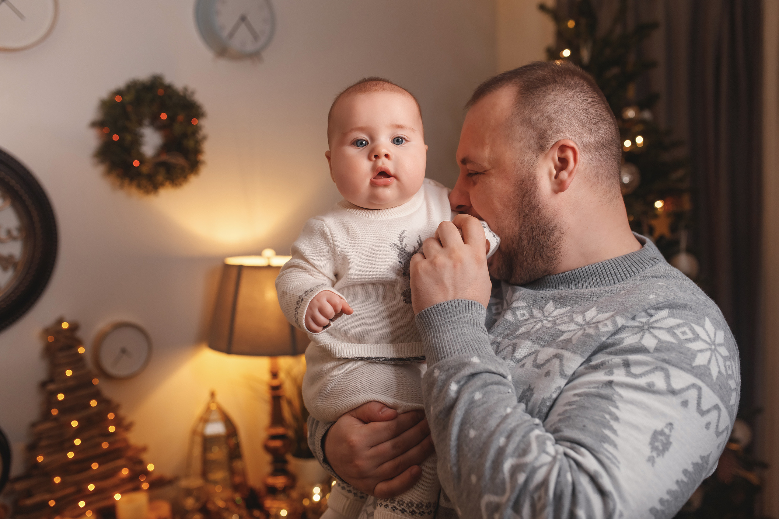 01102021 Christmas Family Photoshoot 24. Wedding family event photographer in Chicago Nick Yushevich