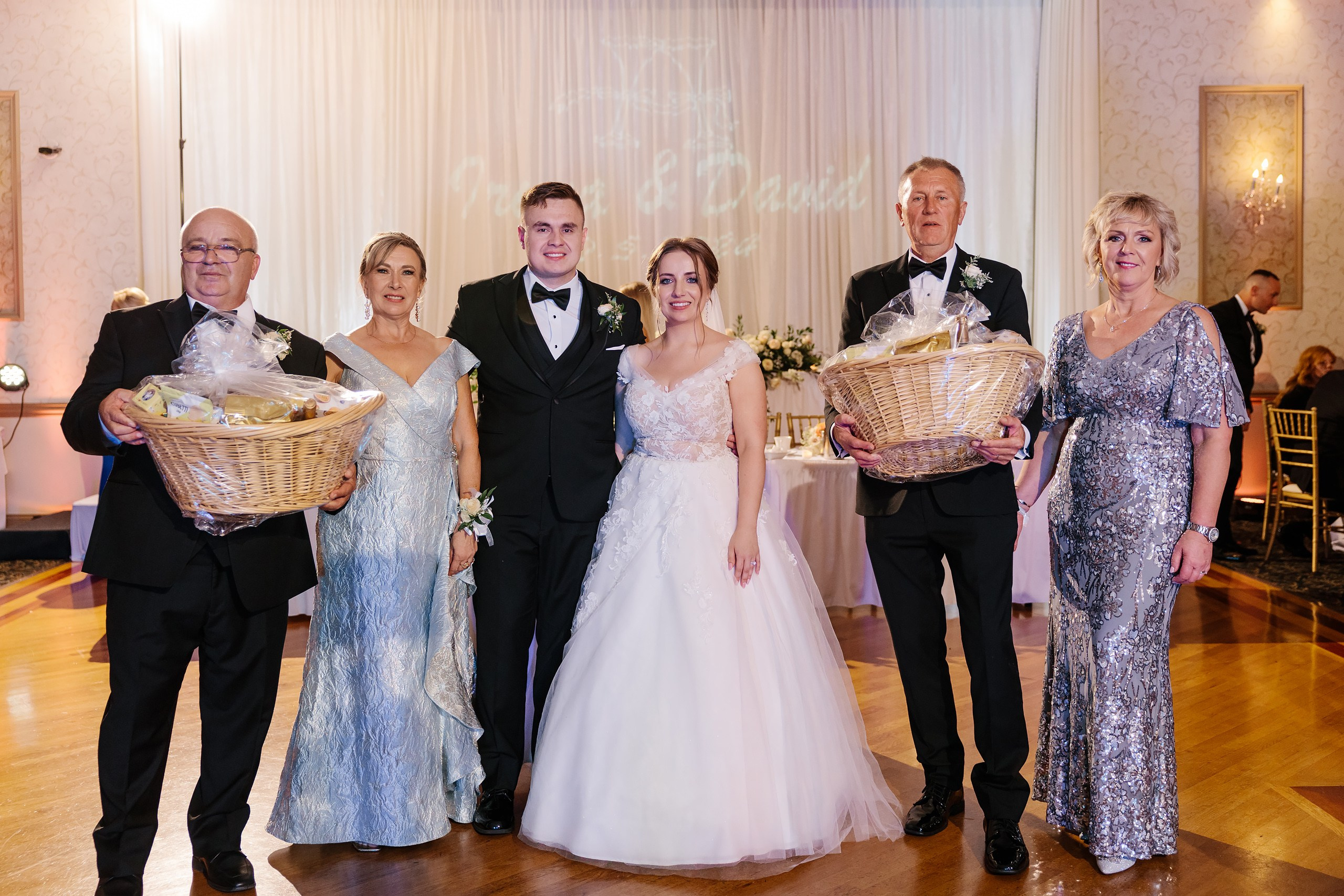 05.10.2024 Wedding. Wedding family event photographer in Chicago Nick Yushevich