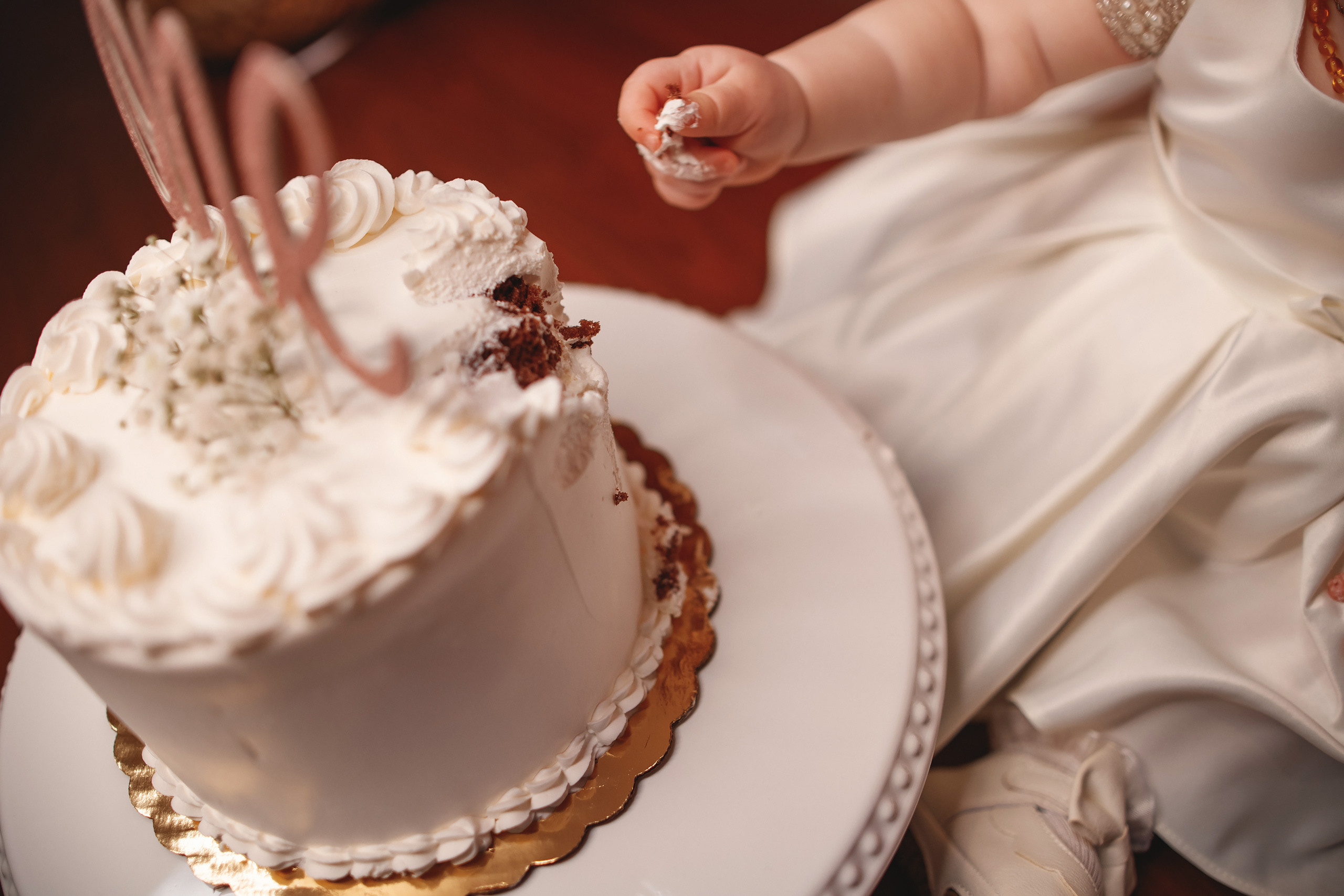 01.17.2021 First birthday. Wedding family event photographer in Chicago Nick Yushevich