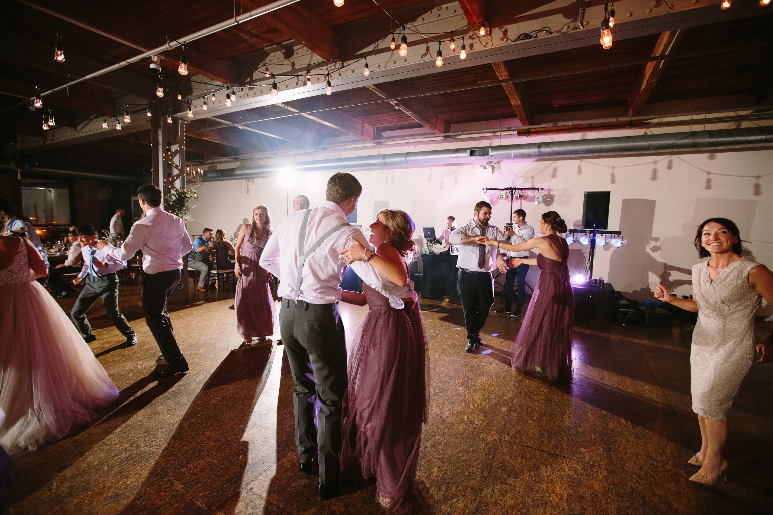 Wedding. Wedding family event photographer in Chicago Nick Yushevich