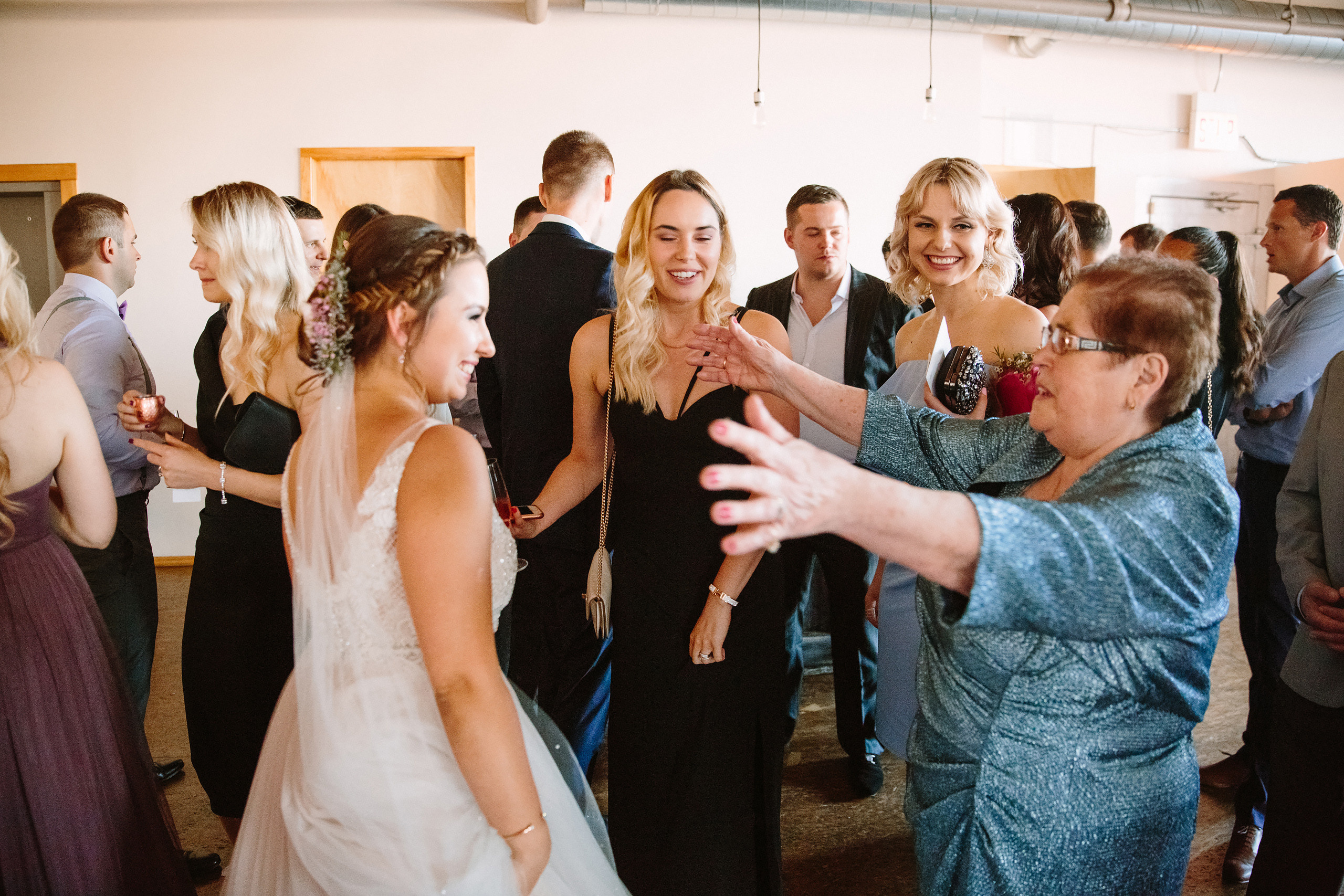 Wedding. Wedding family event photographer in Chicago Nick Yushevich