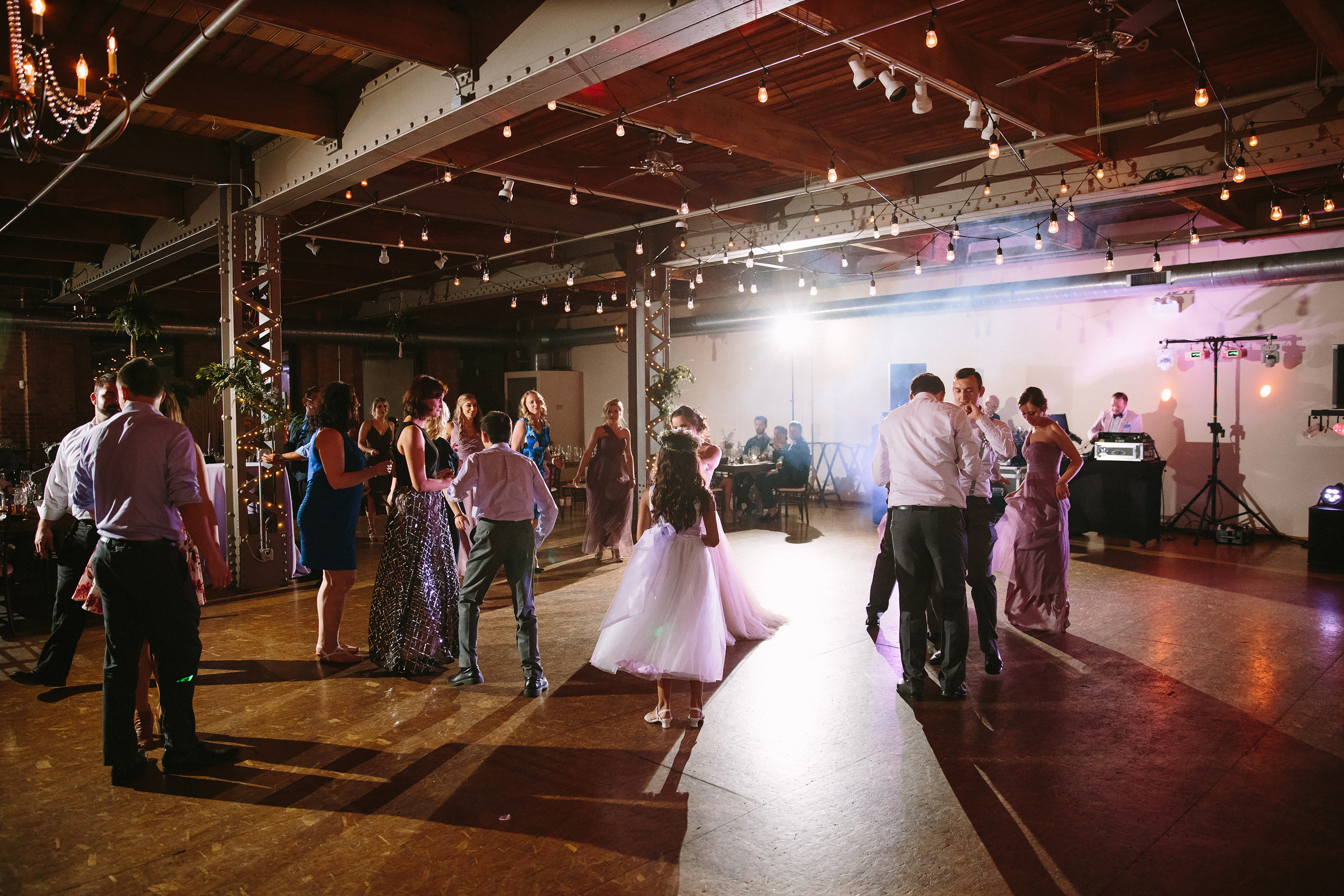 Wedding. Wedding family event photographer in Chicago Nick Yushevich