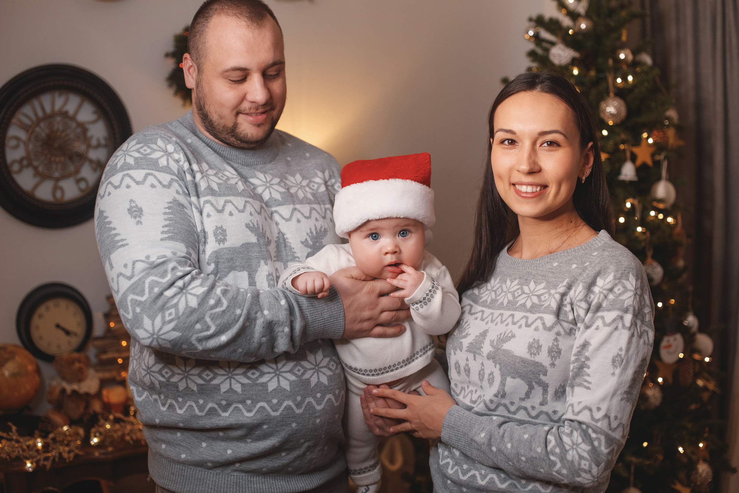 01102021 Christmas Family Photoshoot 24. Wedding family event photographer in Chicago Nick Yushevich