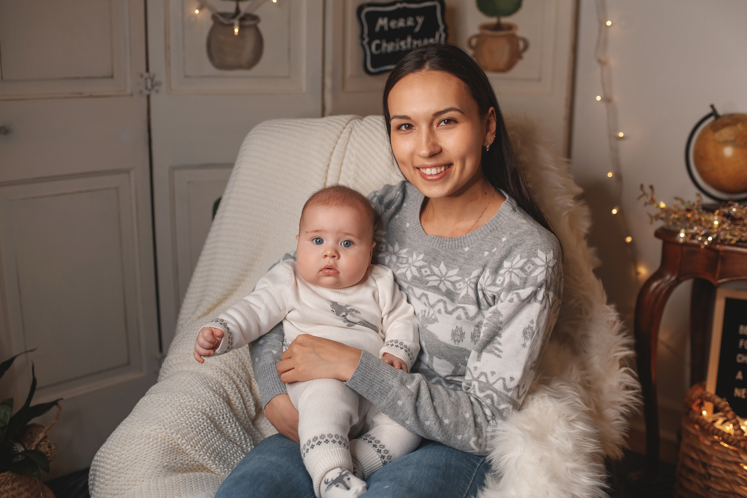 01102021 Christmas Family Photoshoot 24. Wedding family event photographer in Chicago Nick Yushevich