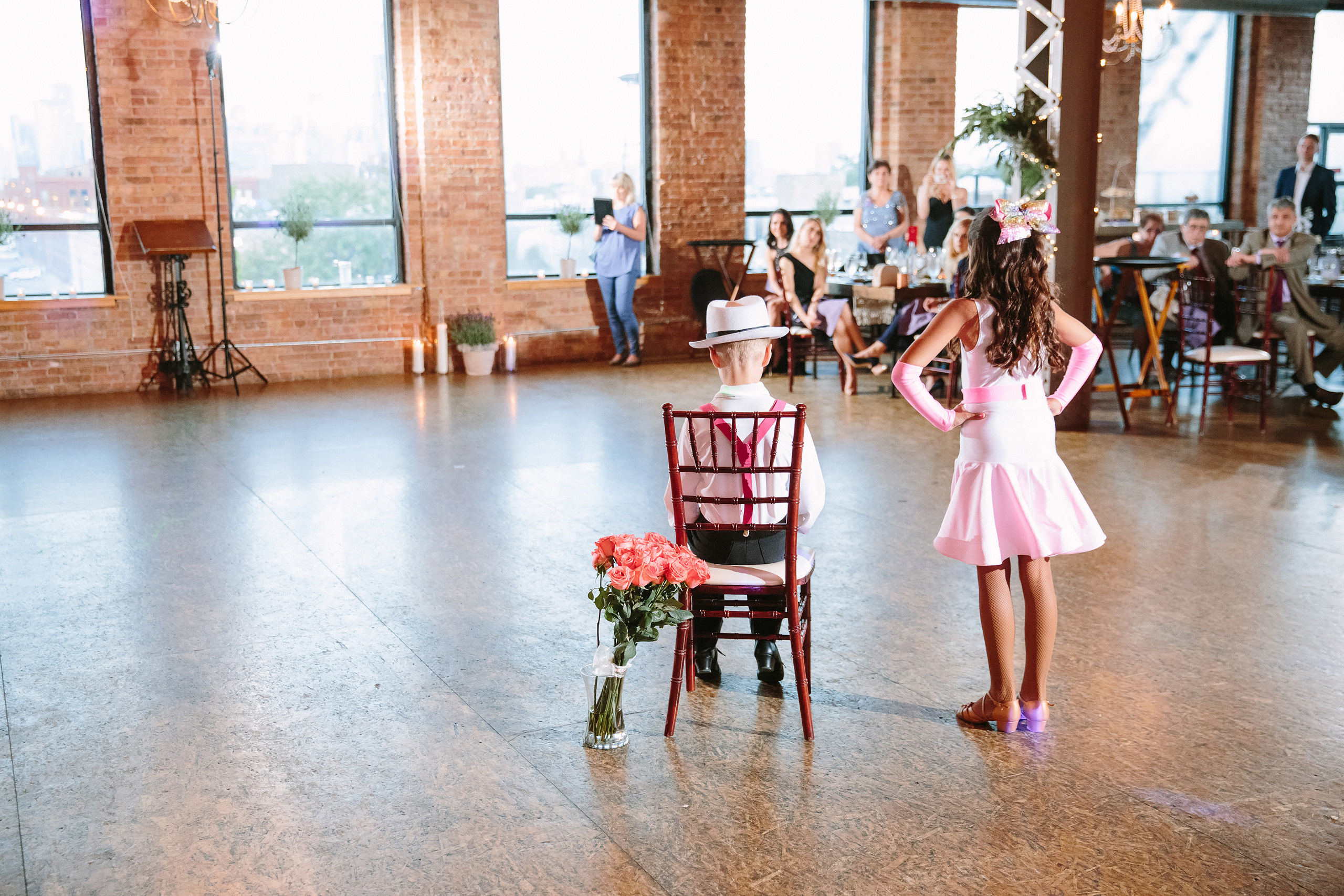 Wedding. Wedding family event photographer in Chicago Nick Yushevich