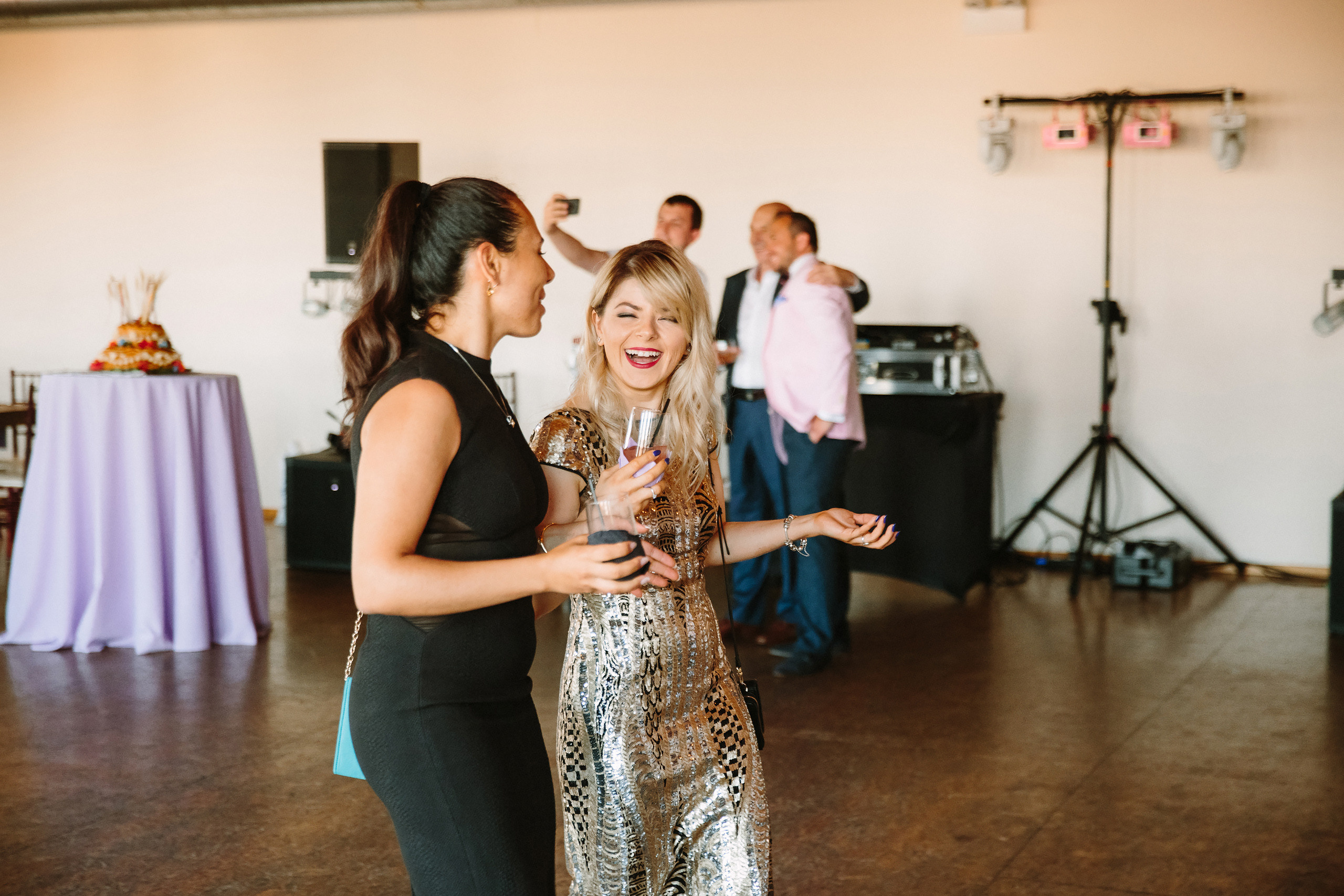 Wedding. Wedding family event photographer in Chicago Nick Yushevich