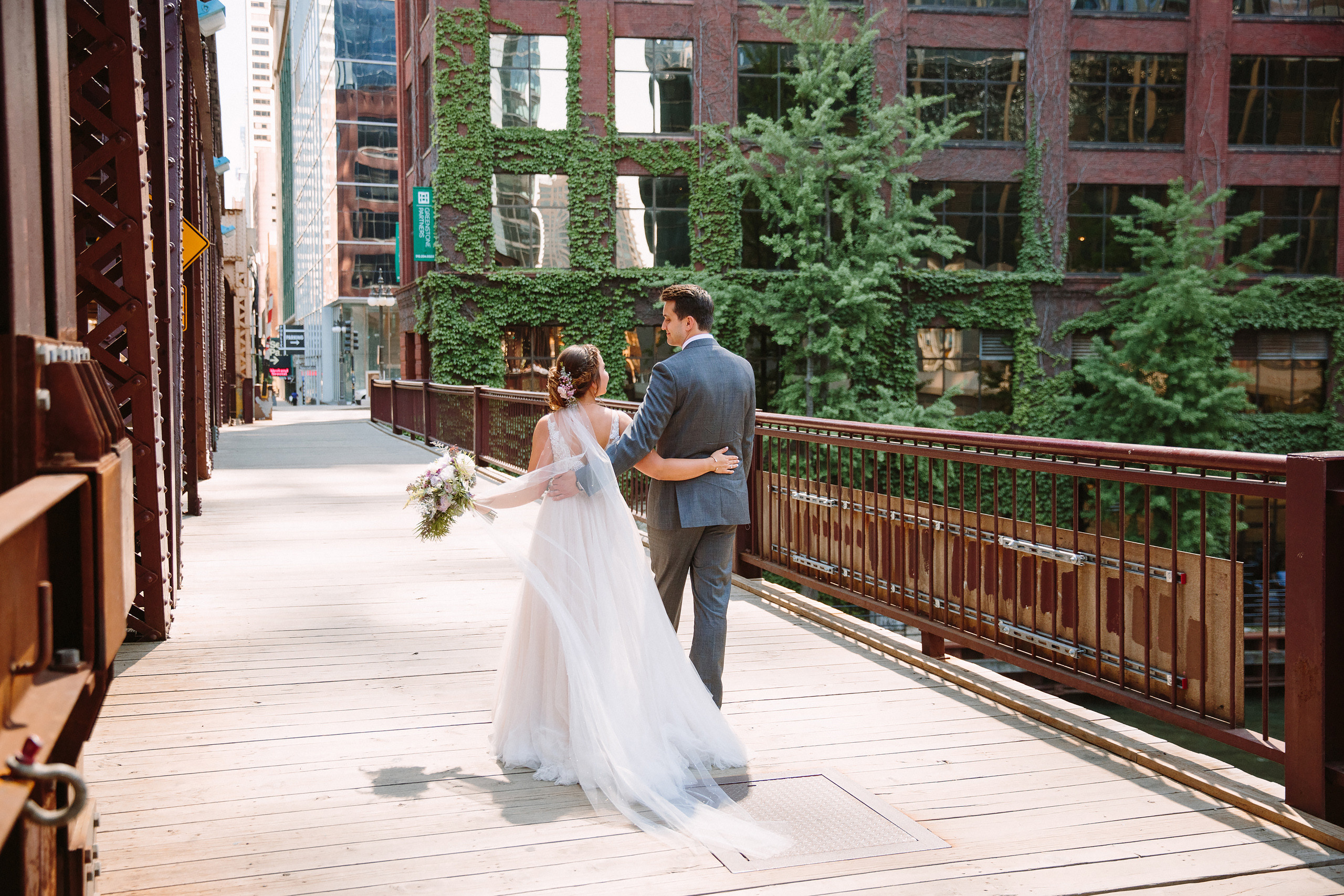 Wedding. Wedding family event photographer in Chicago Nick Yushevich