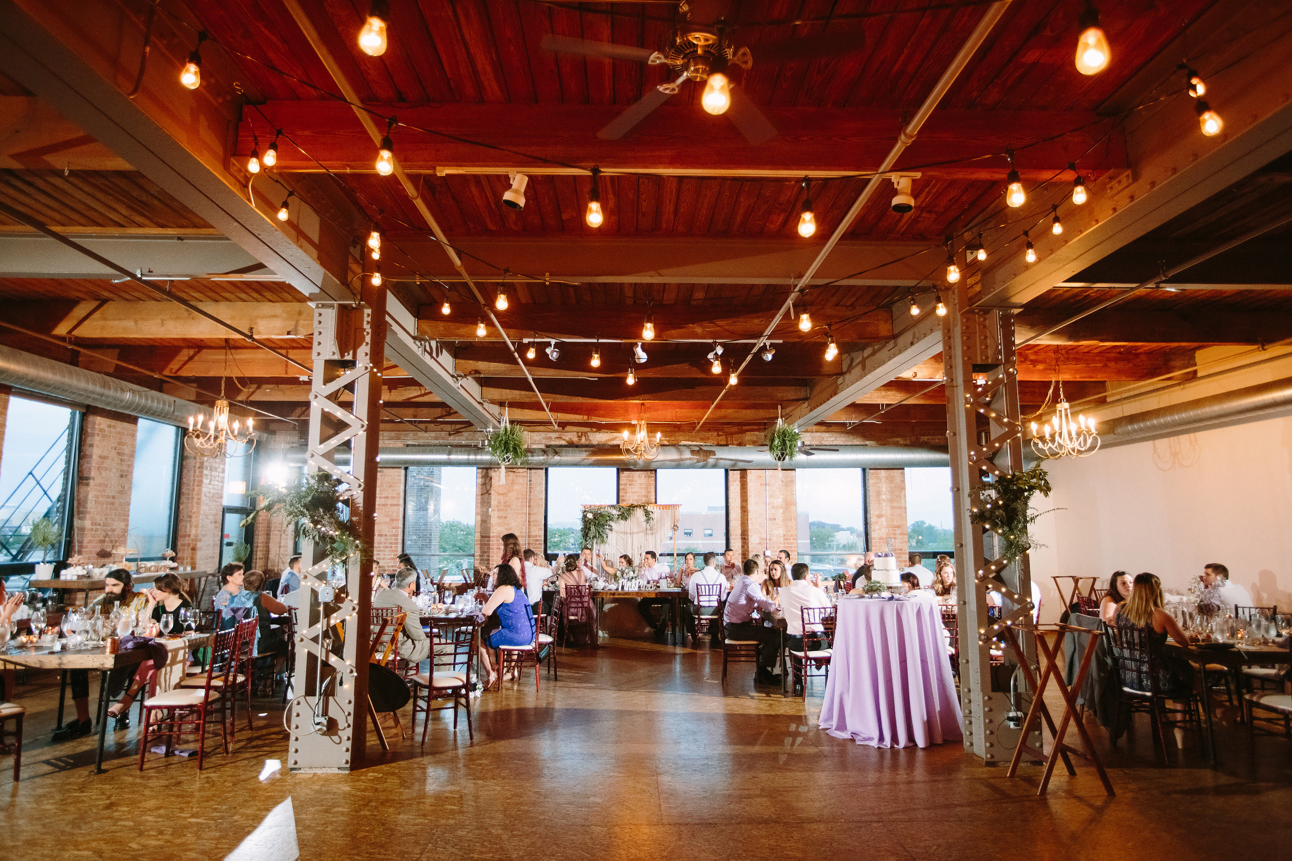 Wedding. Wedding family event photographer in Chicago Nick Yushevich