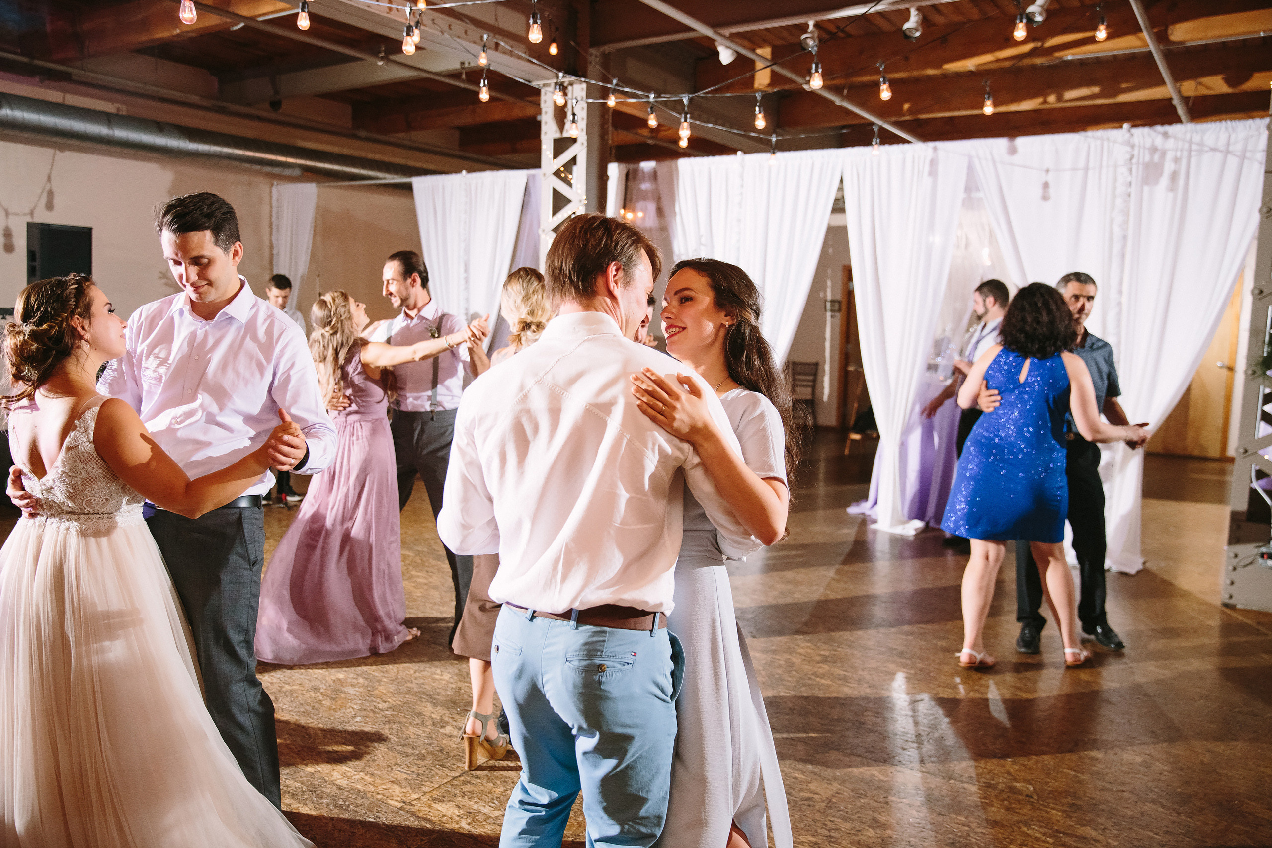 Wedding. Wedding family event photographer in Chicago Nick Yushevich