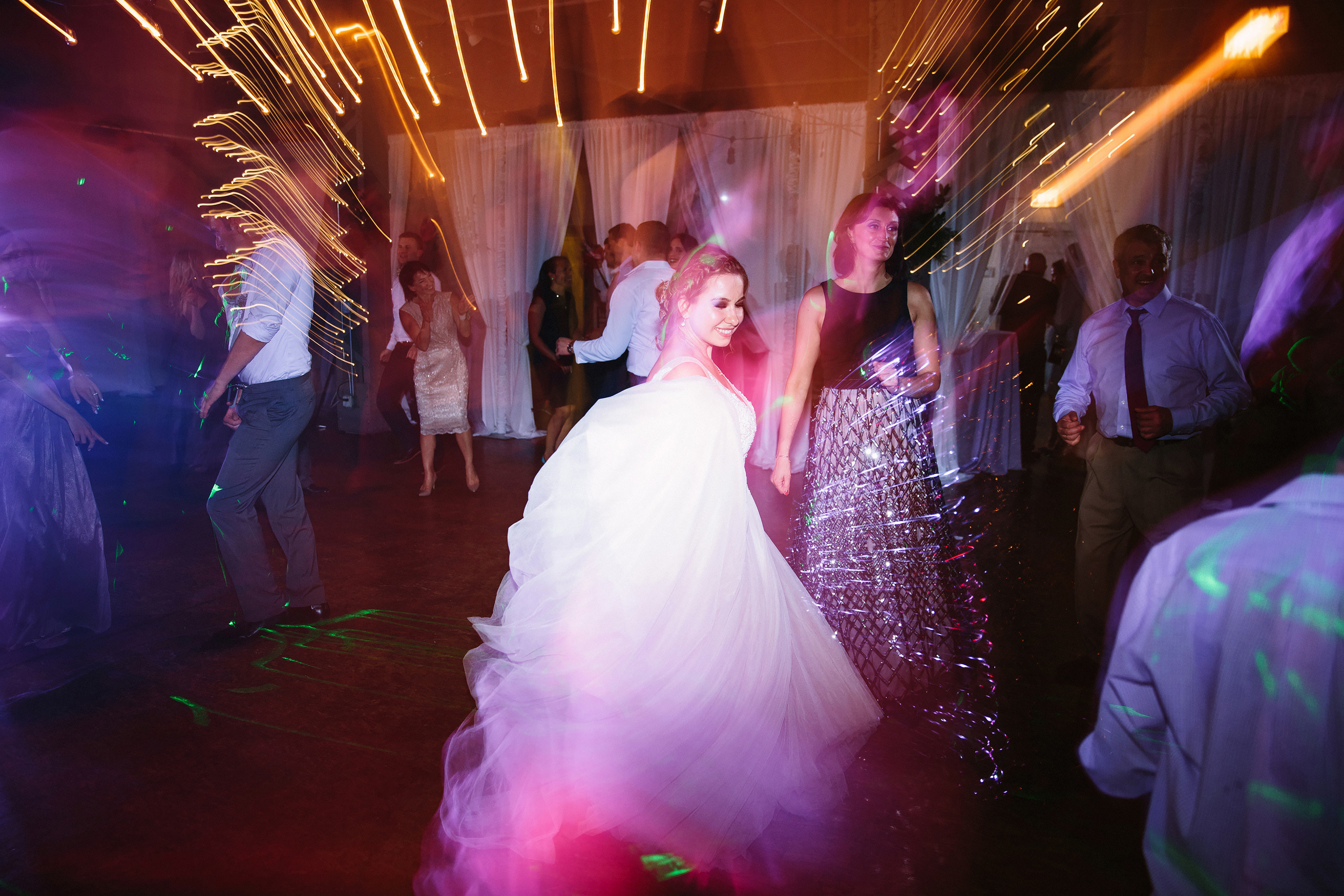 Wedding. Wedding family event photographer in Chicago Nick Yushevich