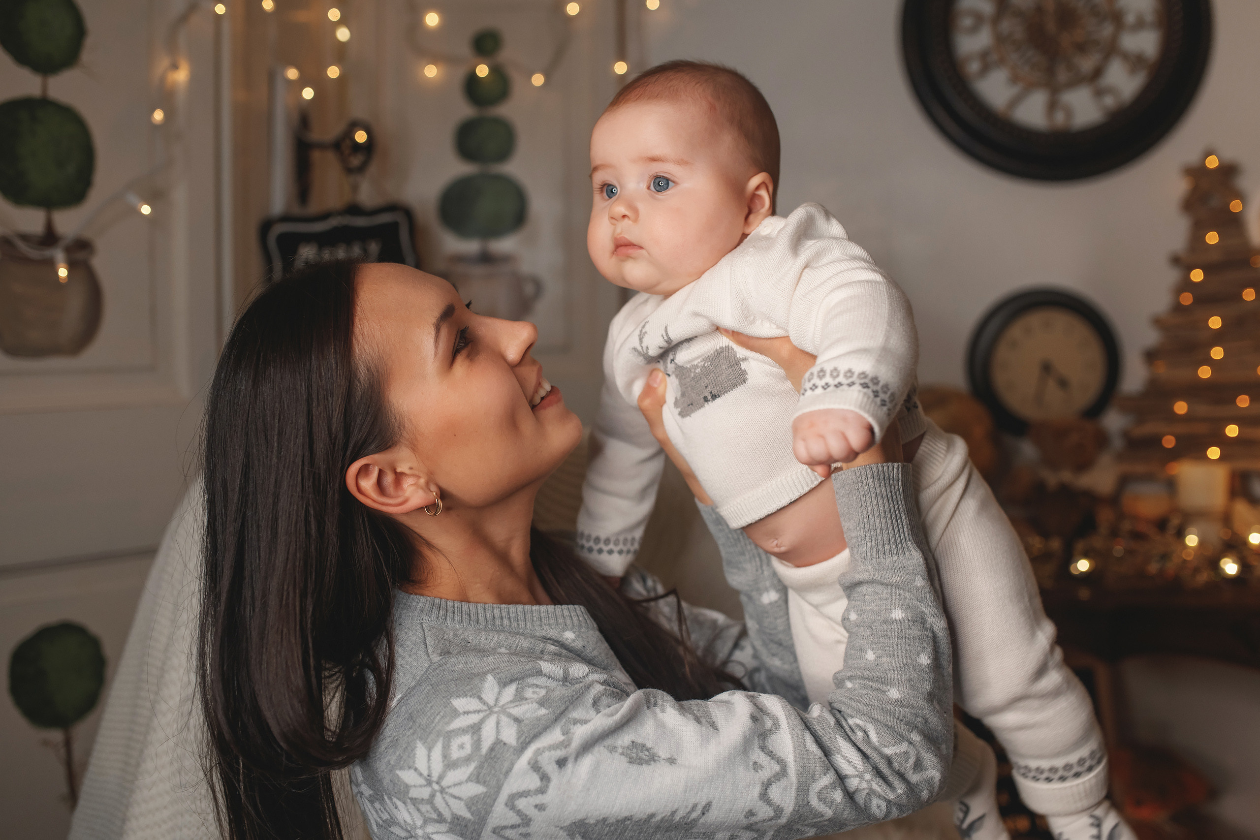 01102021 Christmas Family Photoshoot 24. Wedding family event photographer in Chicago Nick Yushevich
